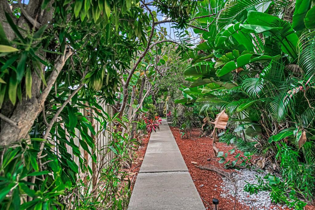 Photo of 111 Lake Avenue #7, Lake Worth Beach, FL 33460 (MLS # R11120120)