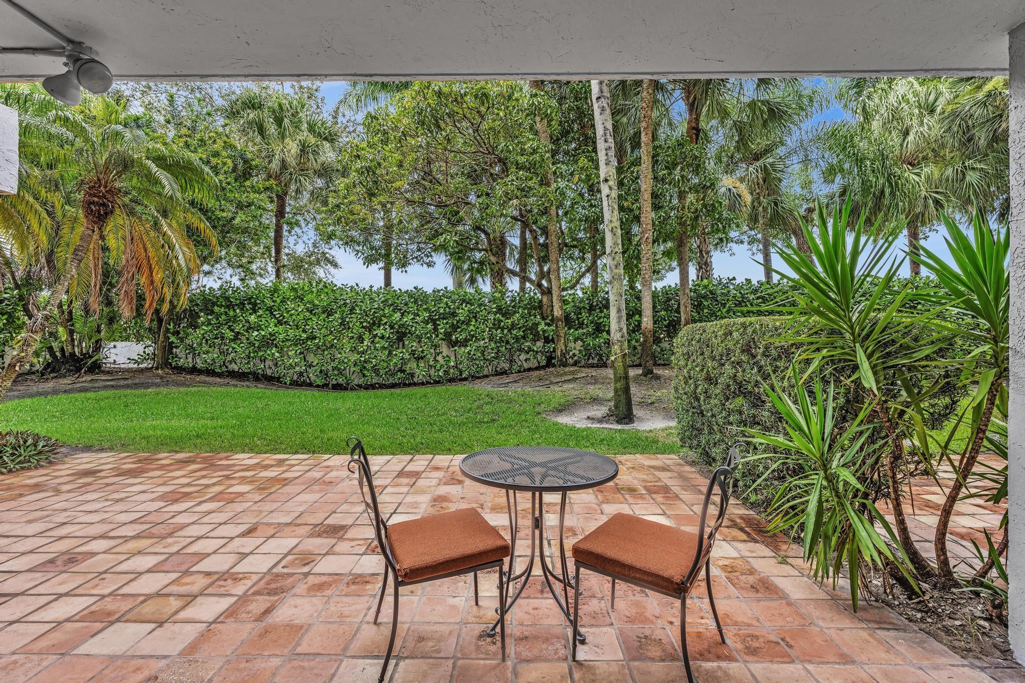 23200 Camino Del Mar Apt 106