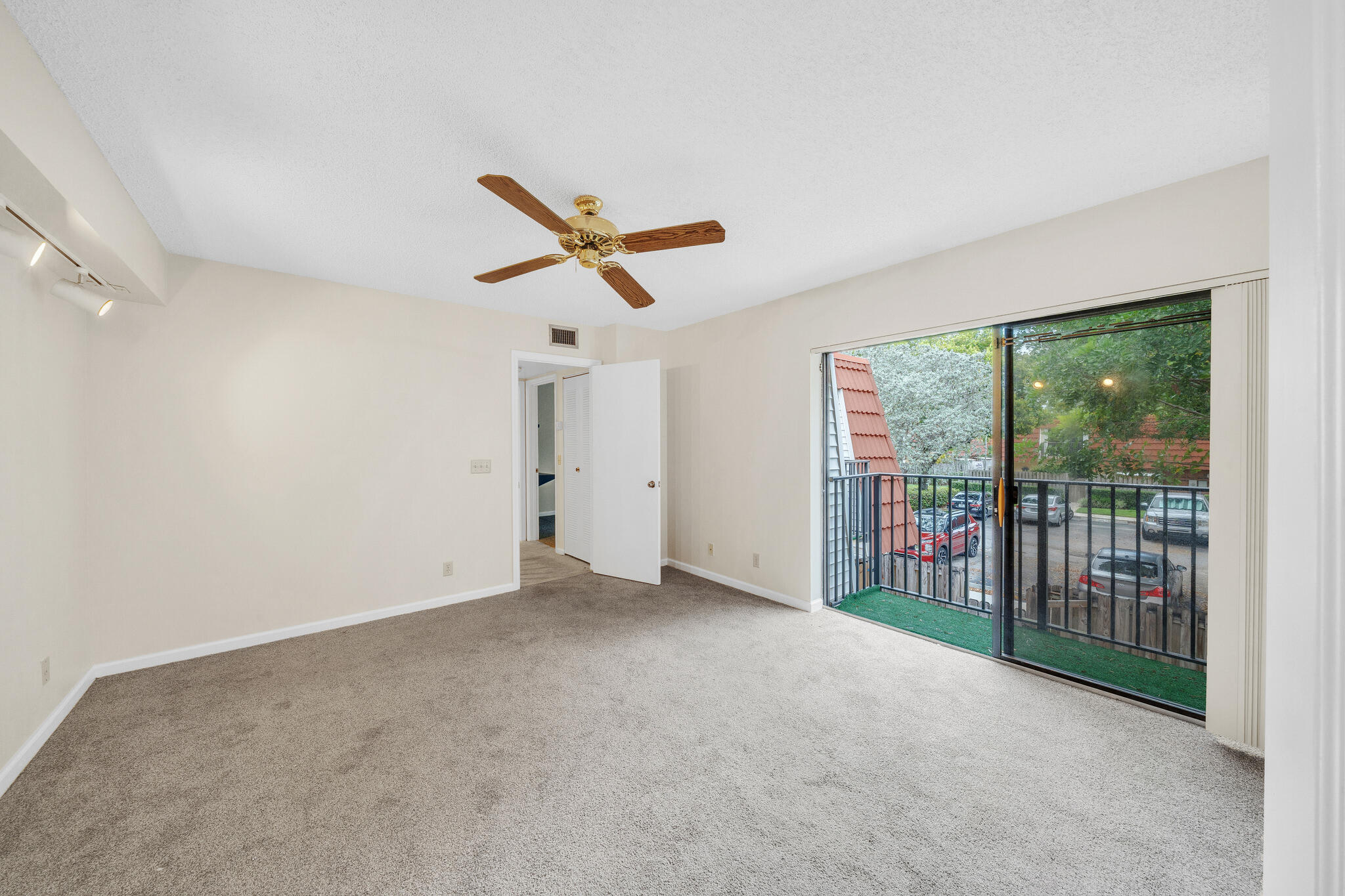 JACARANDA PARCEL 610 - Residential