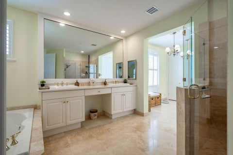 Tiny photo for 2825 Marina Circle #2825, Lighthouse Point, FL 33064 (MLS # F10551076)