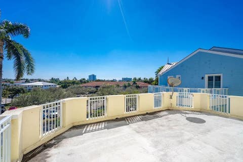 Tiny photo for 2825 Marina Circle #2825, Lighthouse Point, FL 33064 (MLS # F10551076)