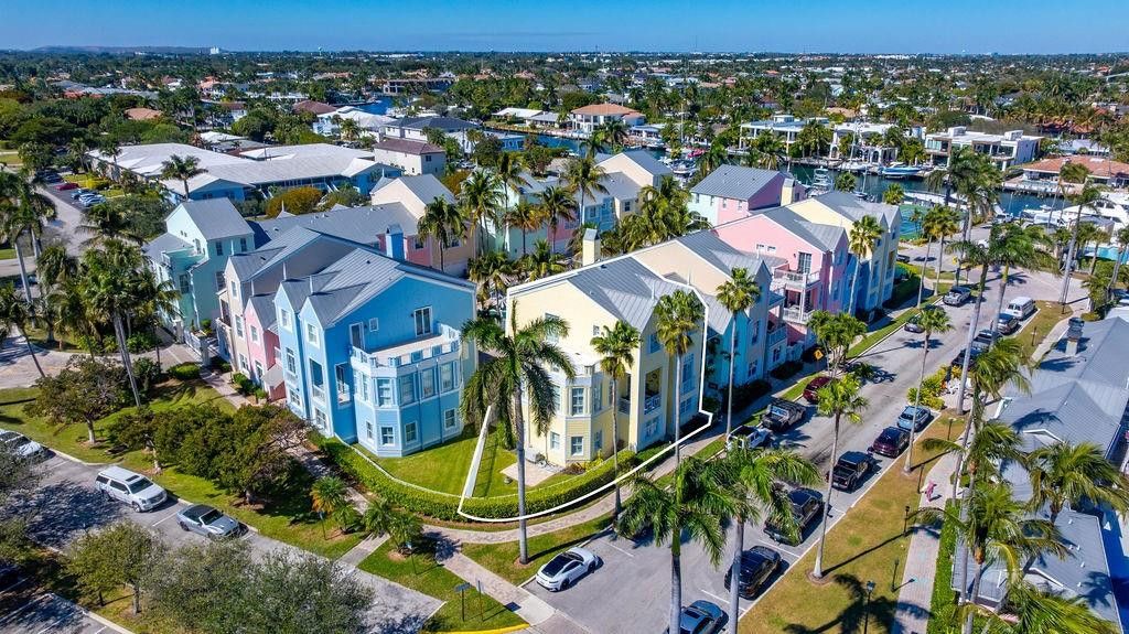 Photo of 2825 Marina Circle #2825, Lighthouse Point, FL 33064 (MLS # F10551076)