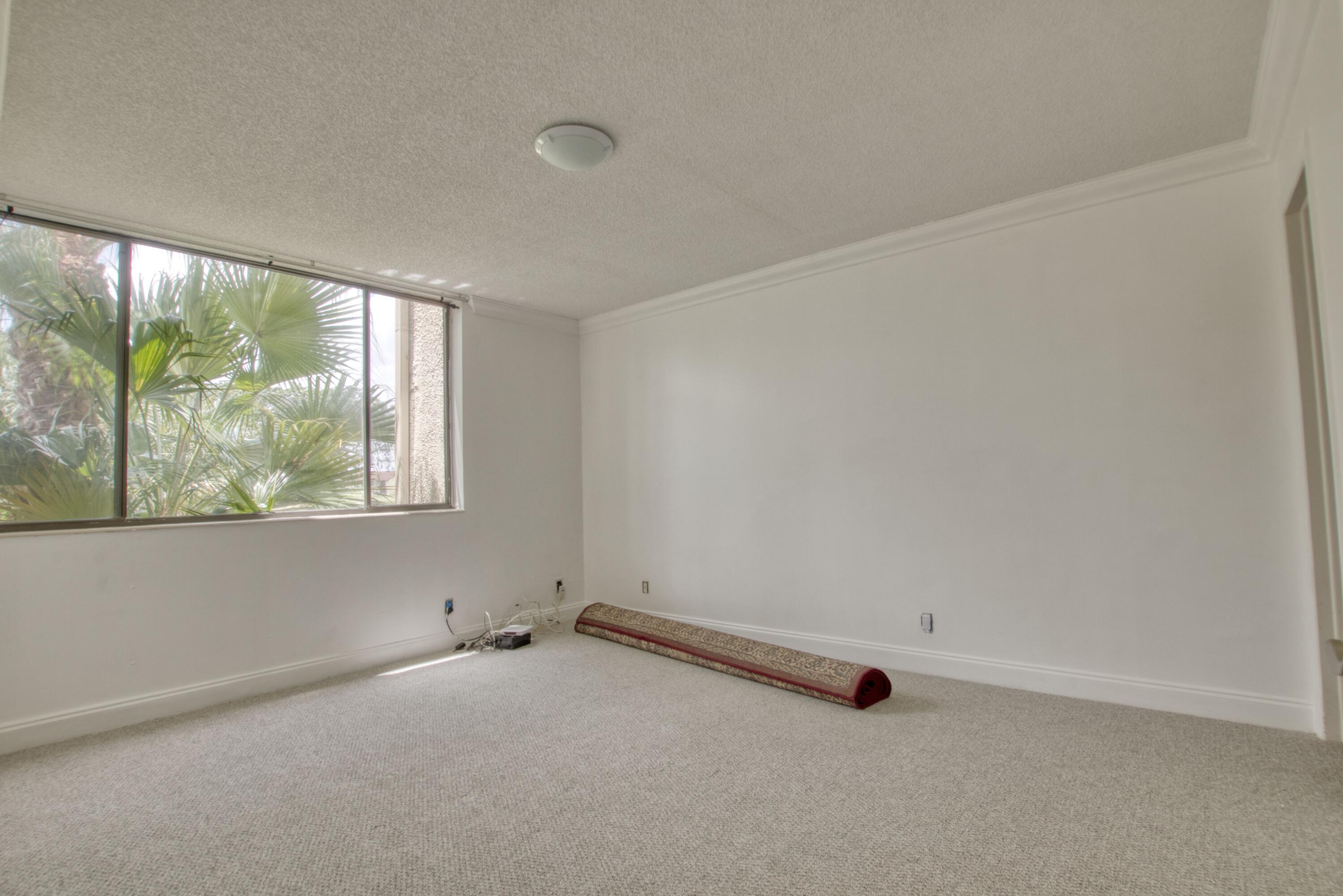 FOUNTAINS OF PALM BEACH CONDO 3 - Residential Lease