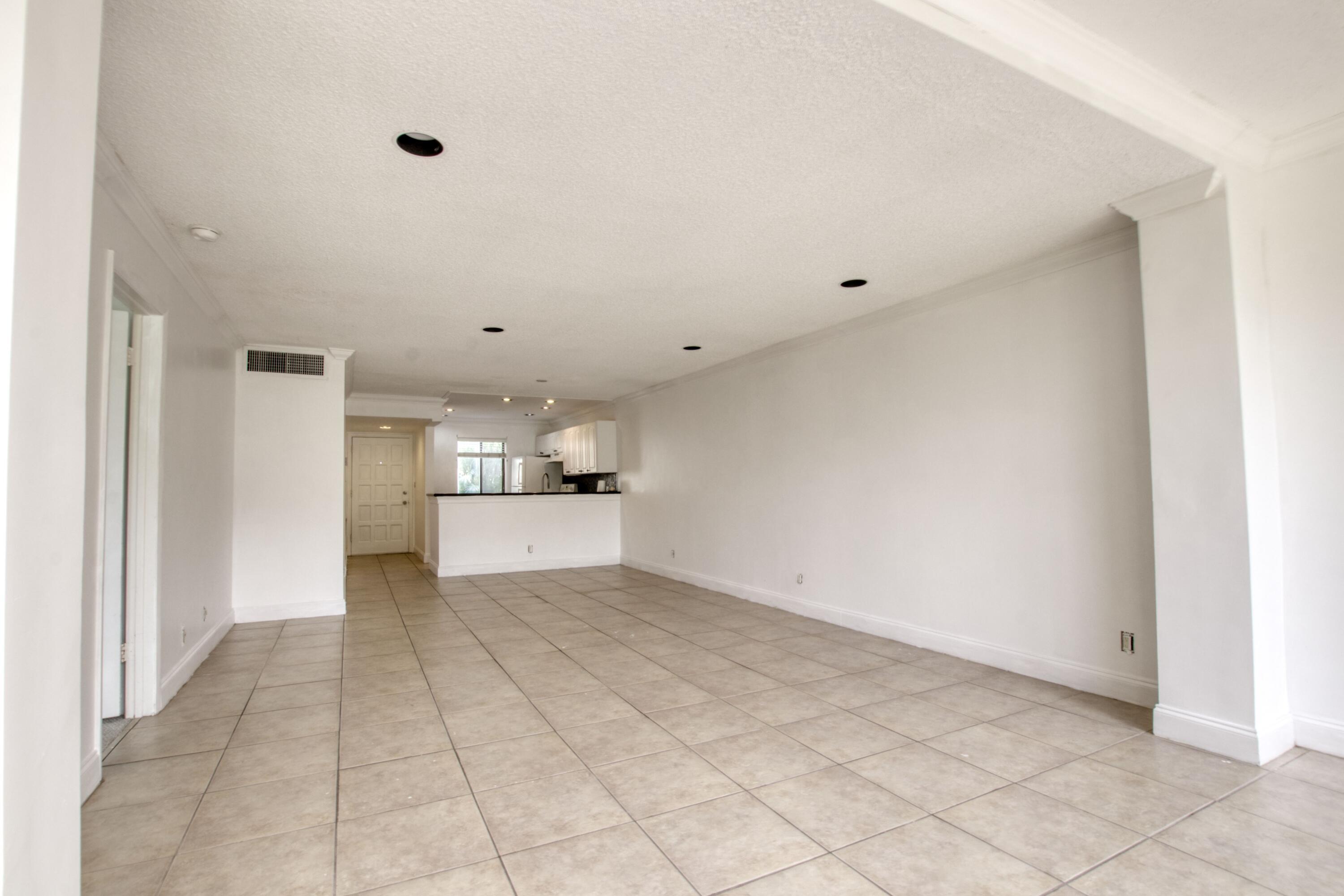 FOUNTAINS OF PALM BEACH CONDO 3 - Residential Lease