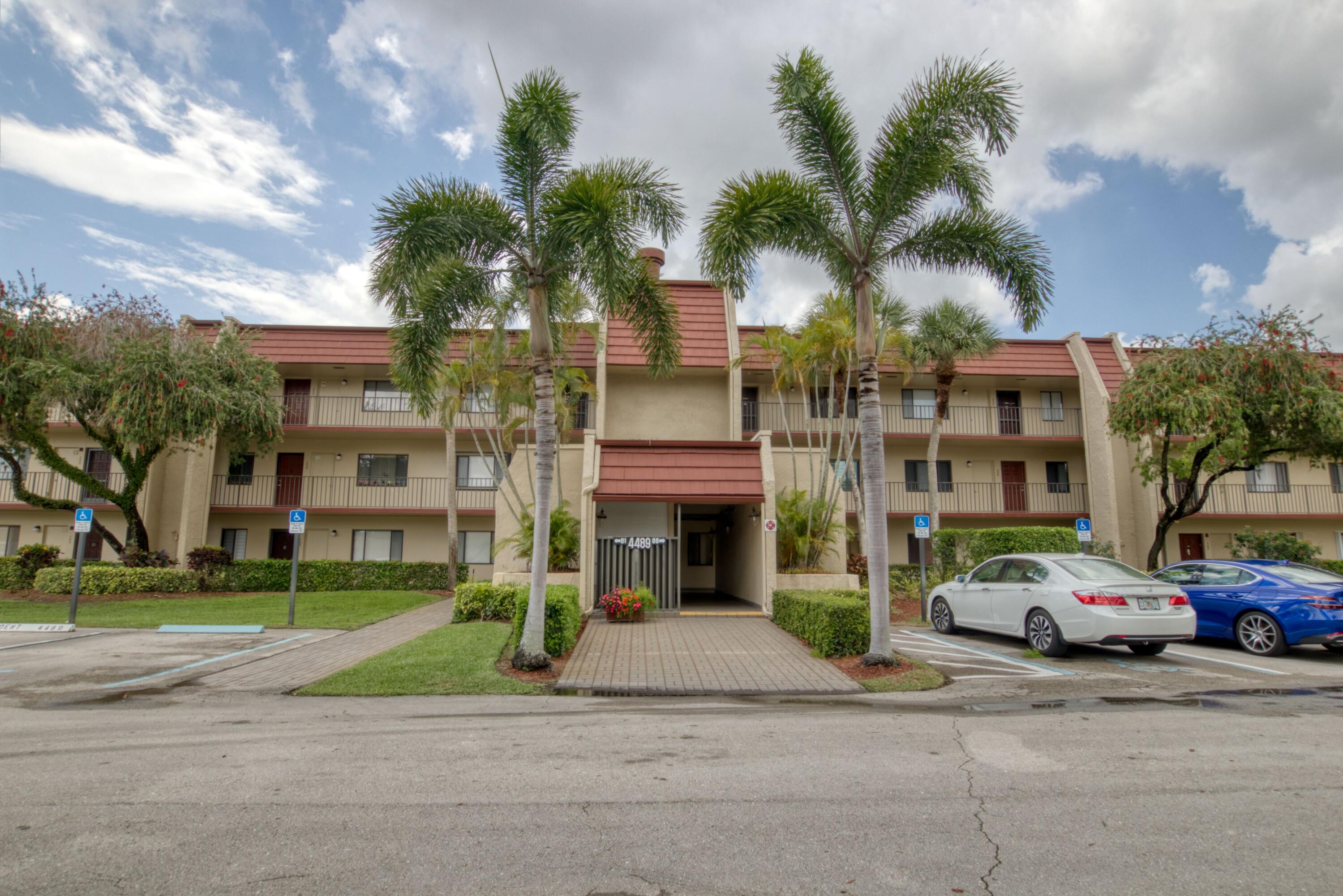 FOUNTAINS OF PALM BEACH CONDO 3 - Residential Lease