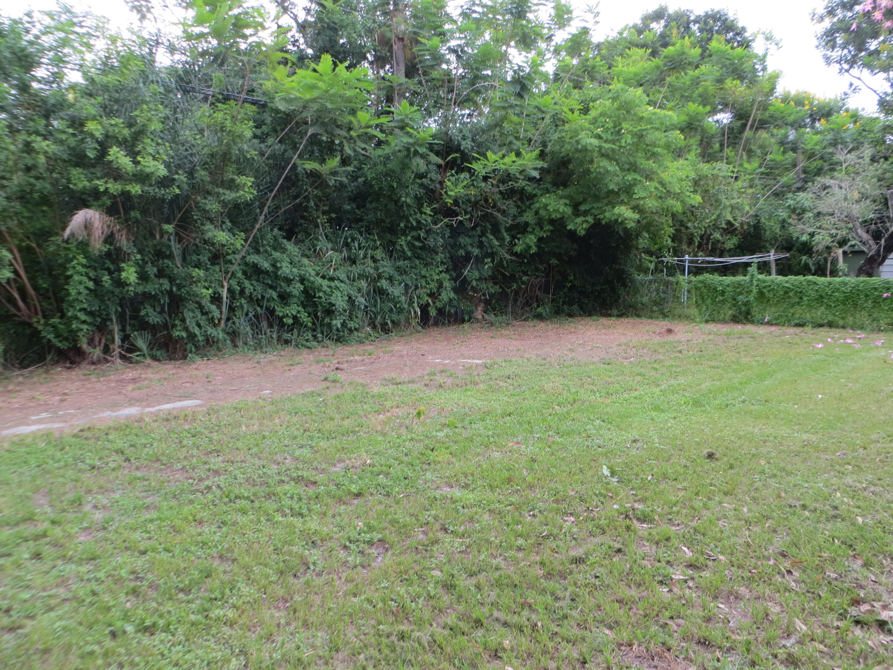 RIVER PARK - Residential Lease