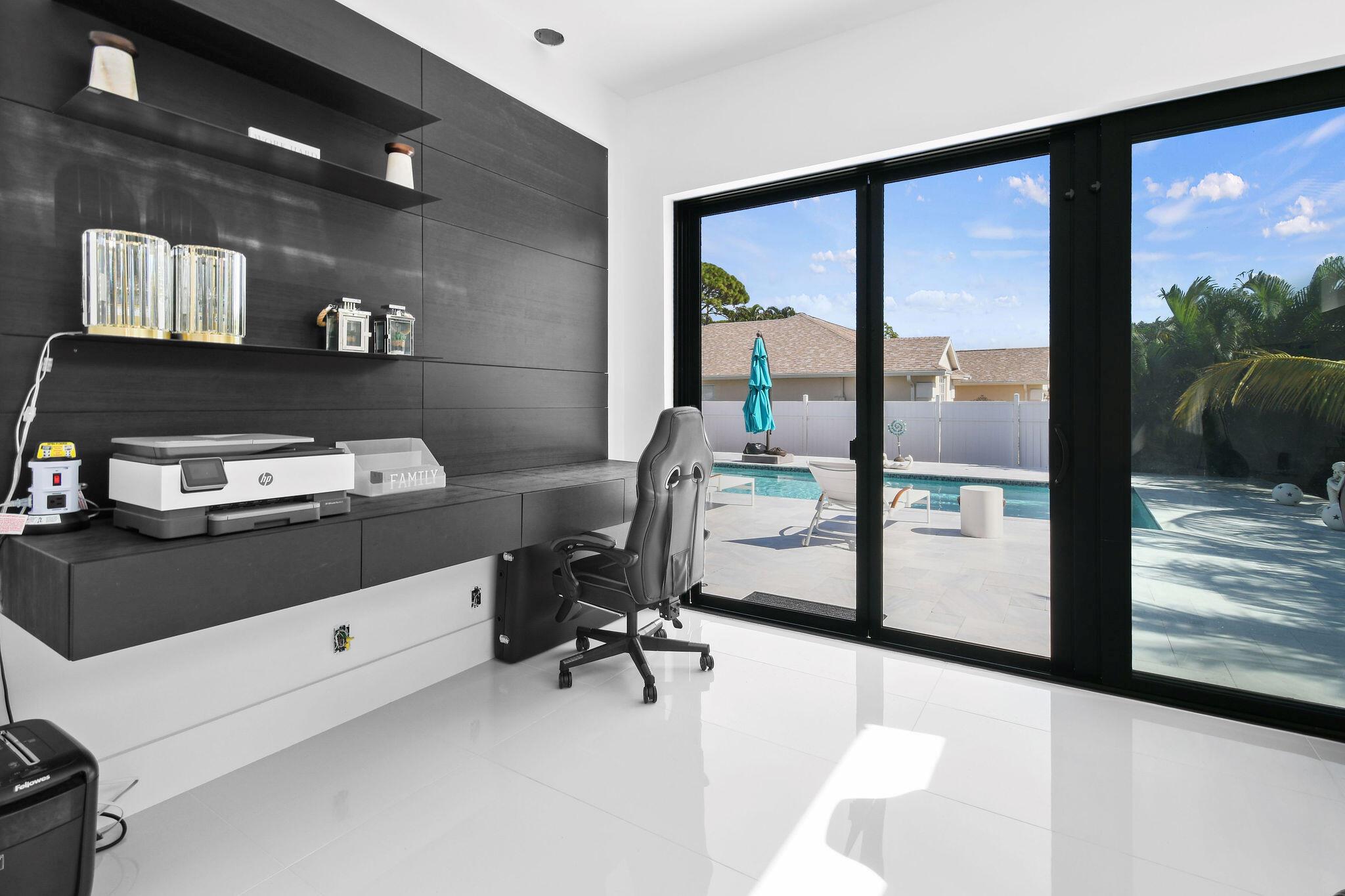 PORT ST LUCIE SECTION 28 - Residential