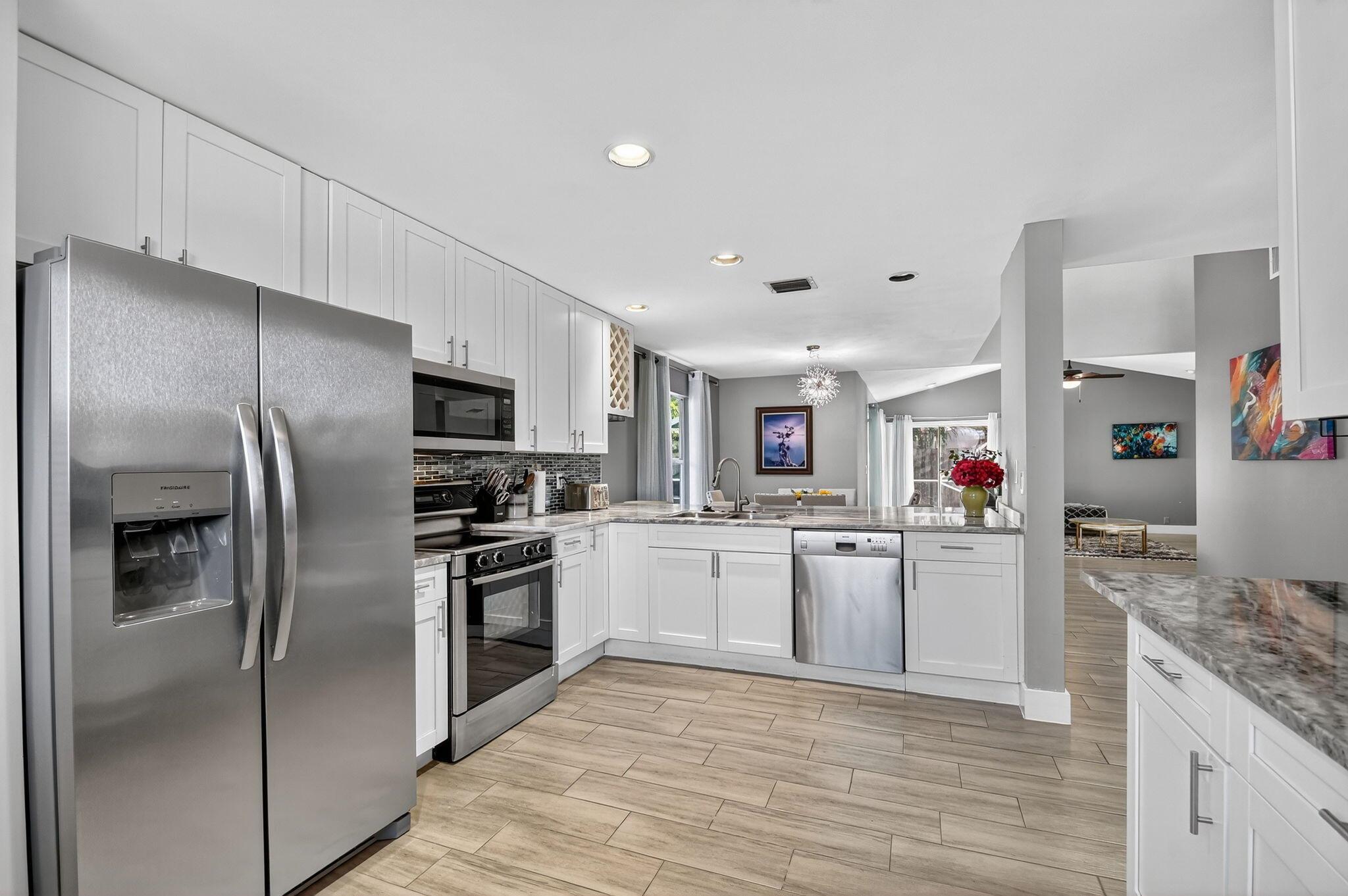 WELLINGTON TR 43 - Residential