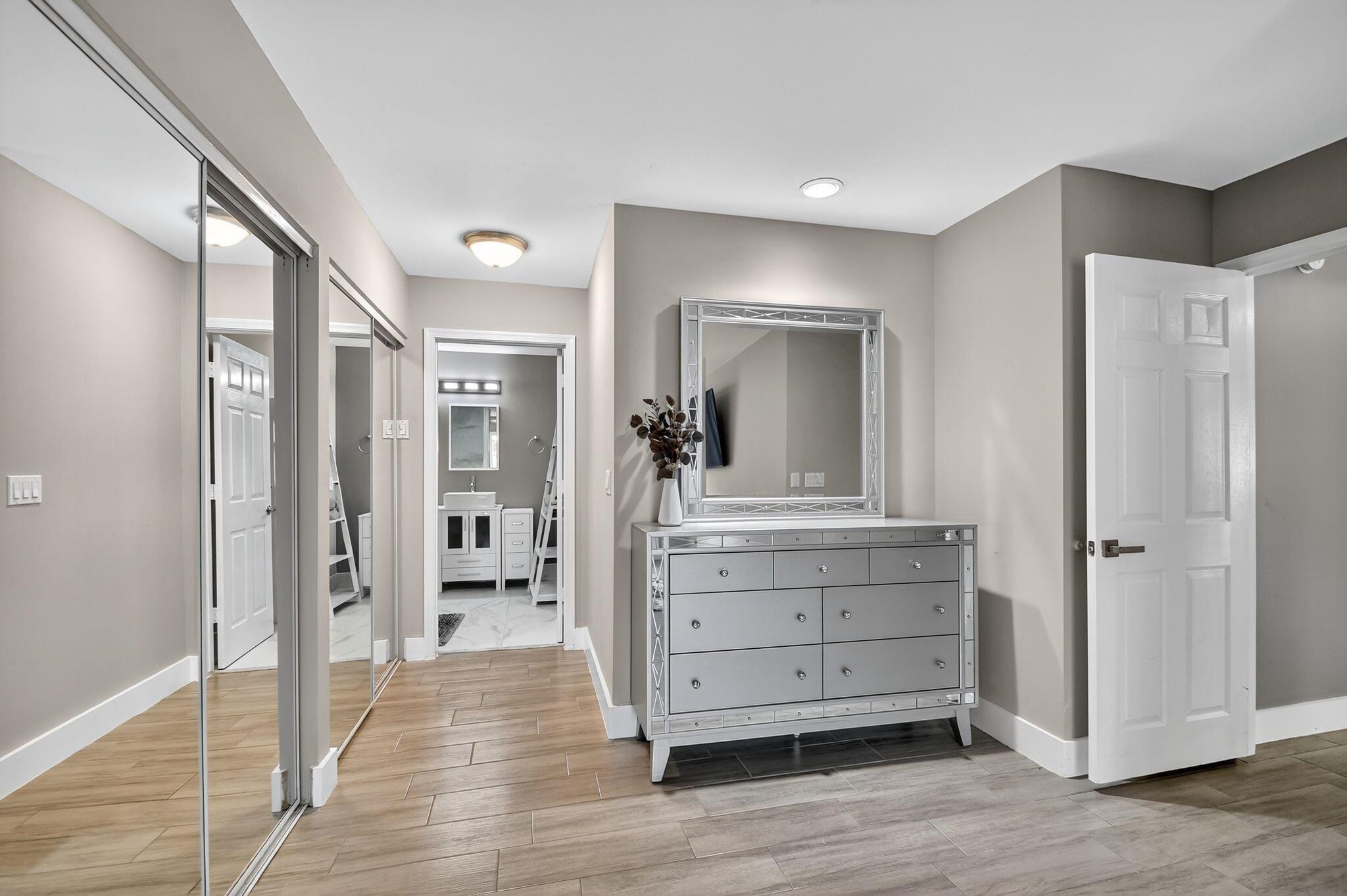 WELLINGTON TR 43 - Residential