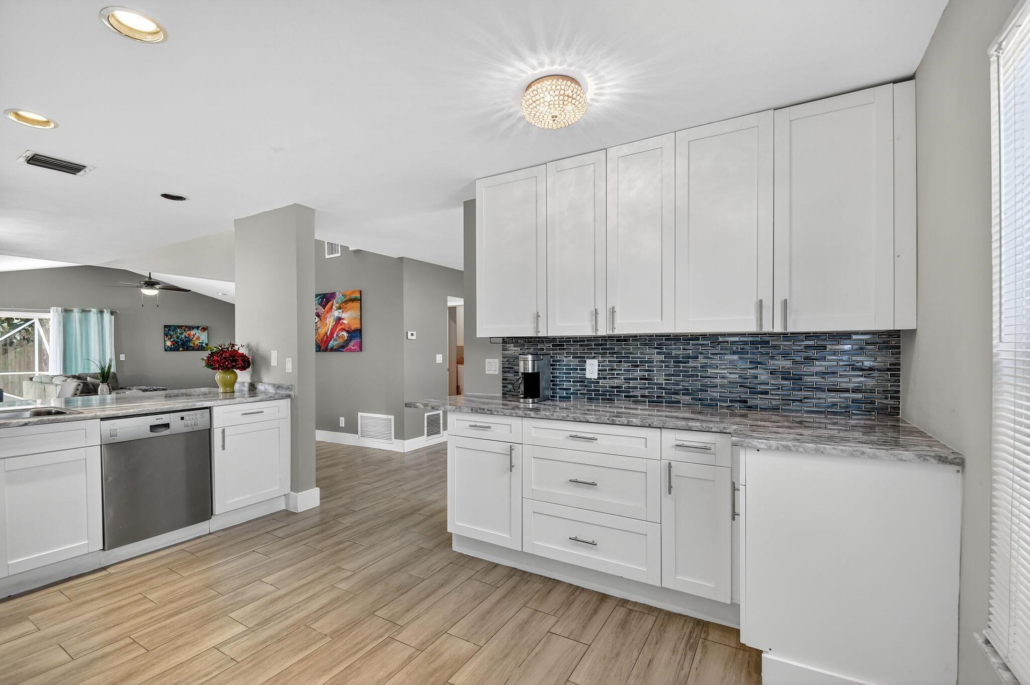 WELLINGTON TR 43 - Residential