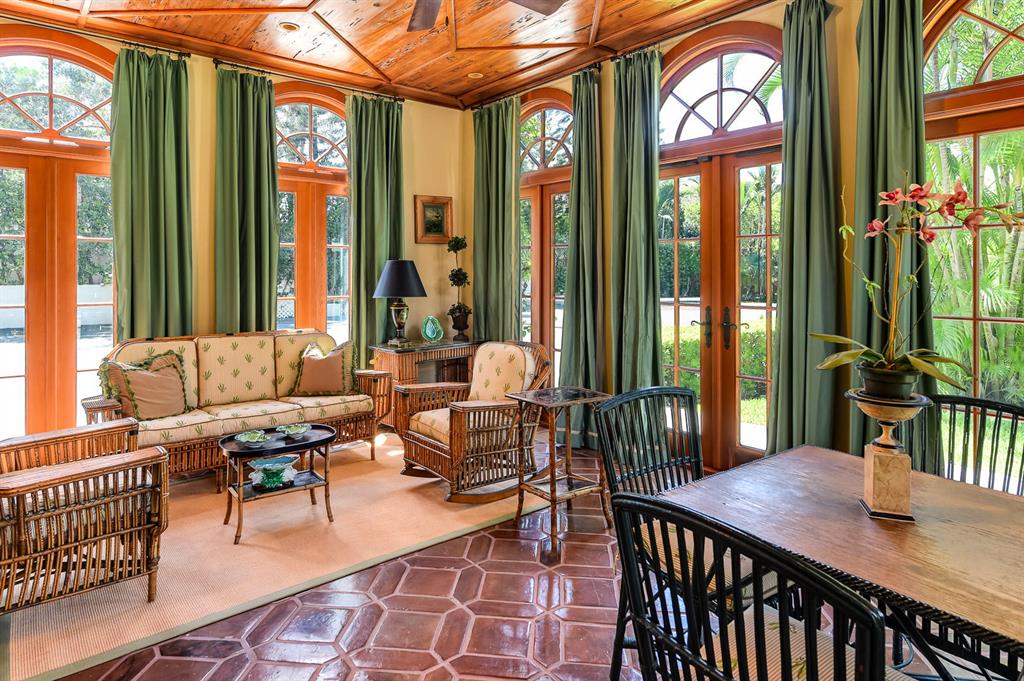 Tropic Isle - Residential