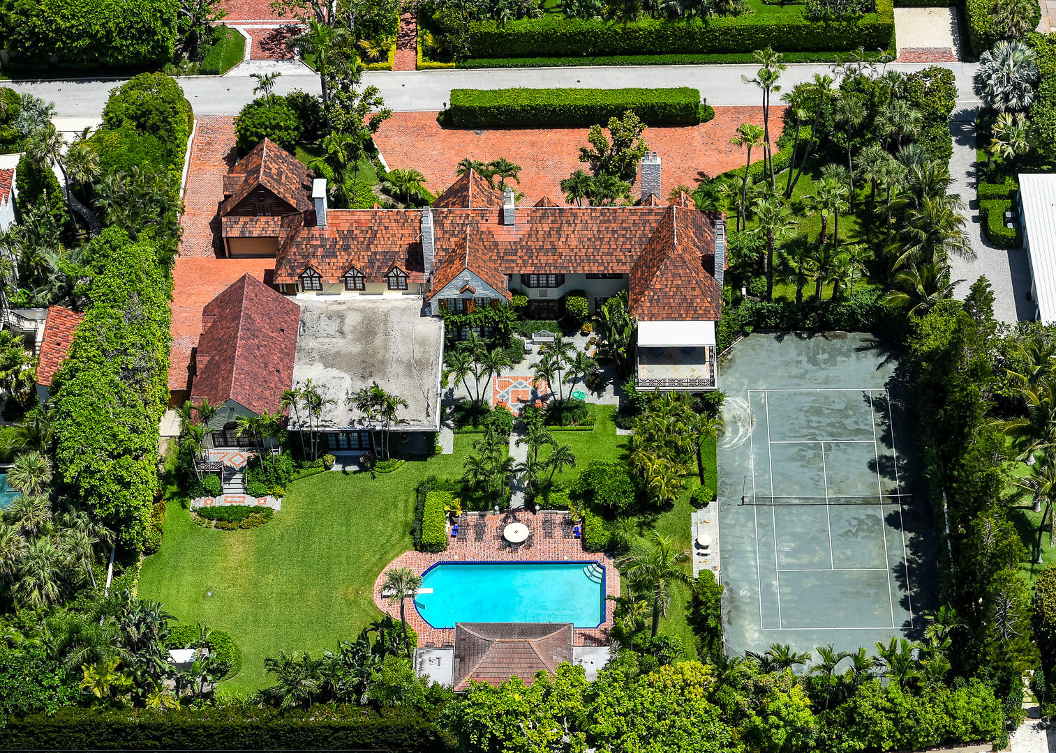 Tropic Isle - Residential