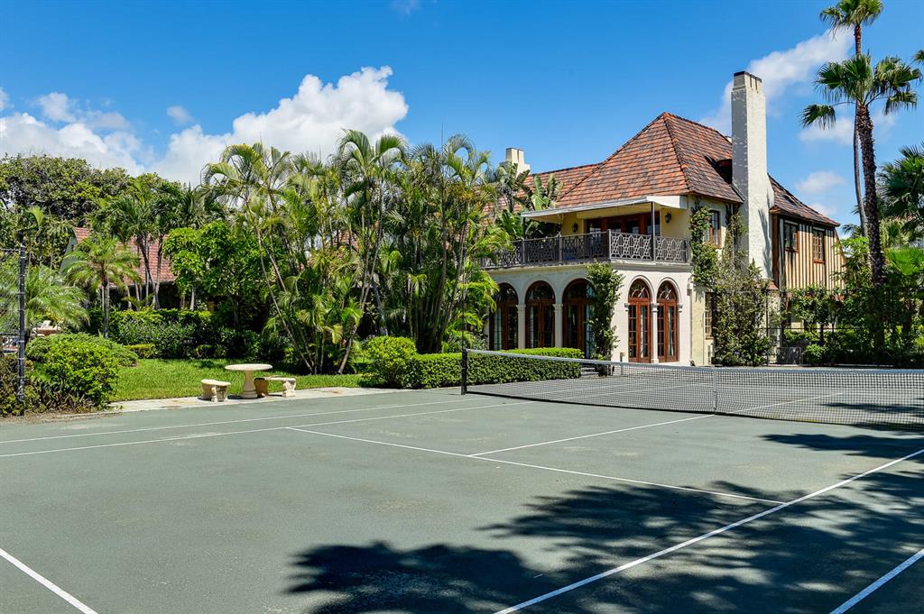 Tropic Isle - Residential