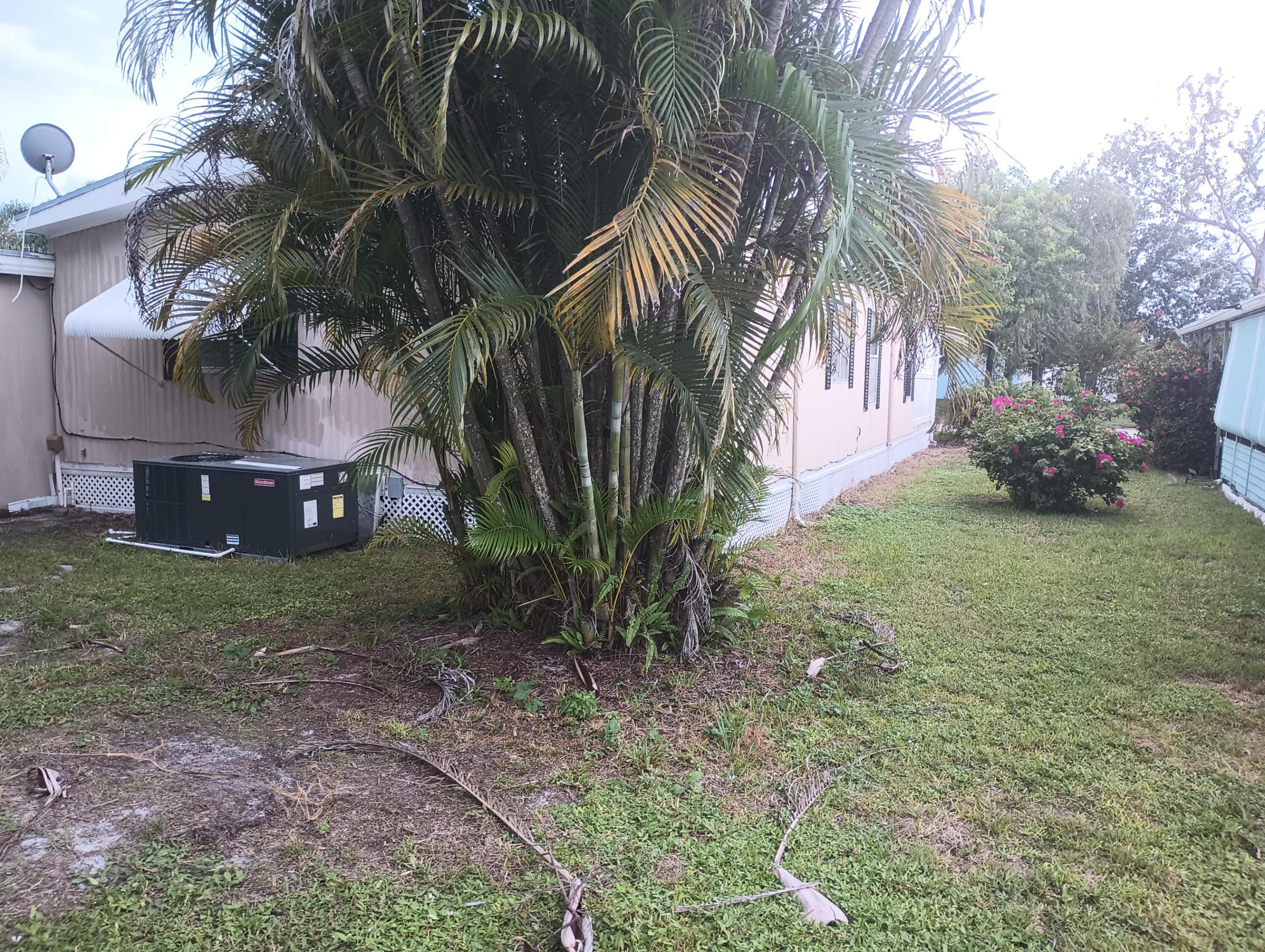 Spanish Lakes Riverfront - Residential