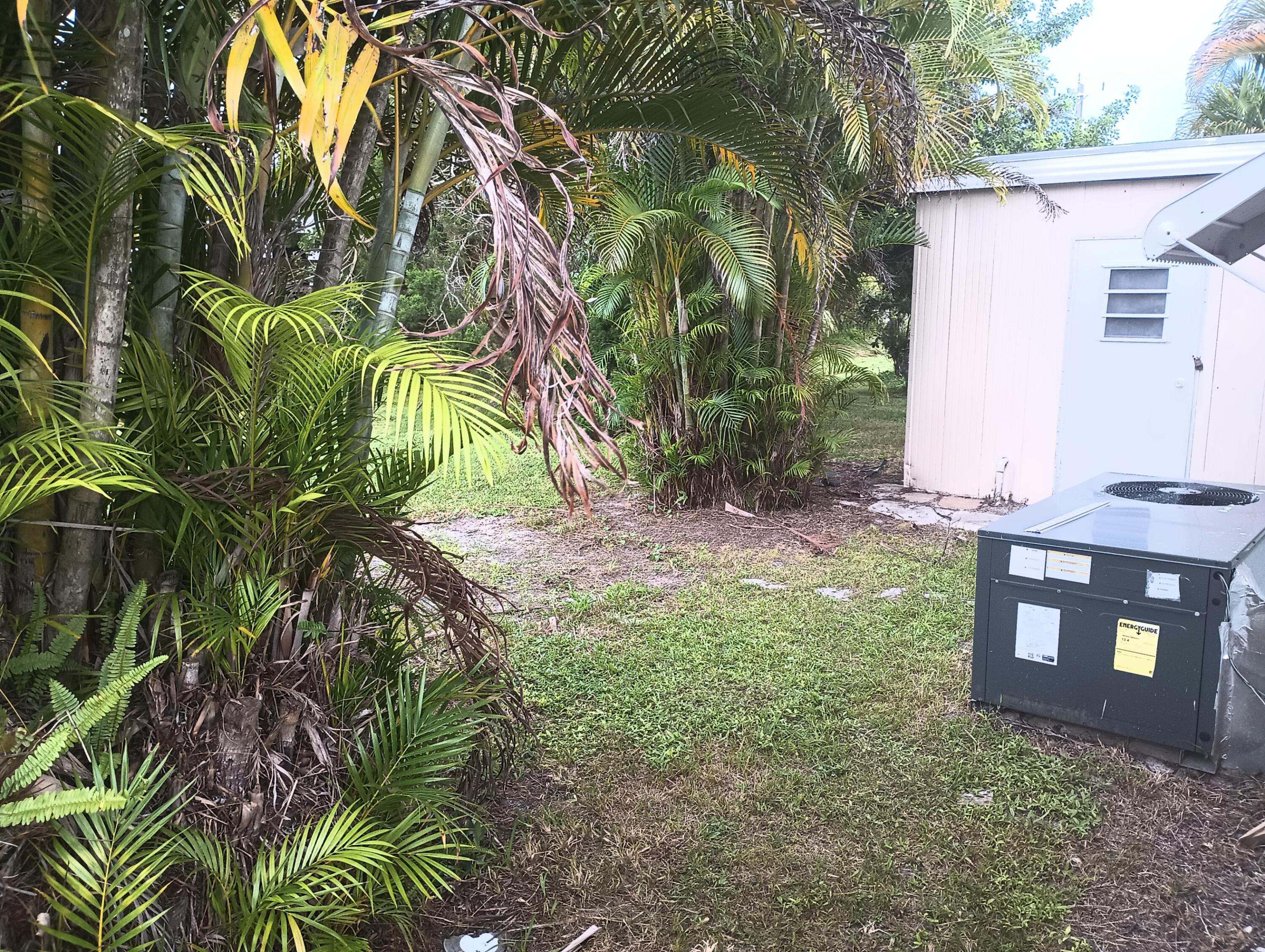 Spanish Lakes Riverfront - Residential