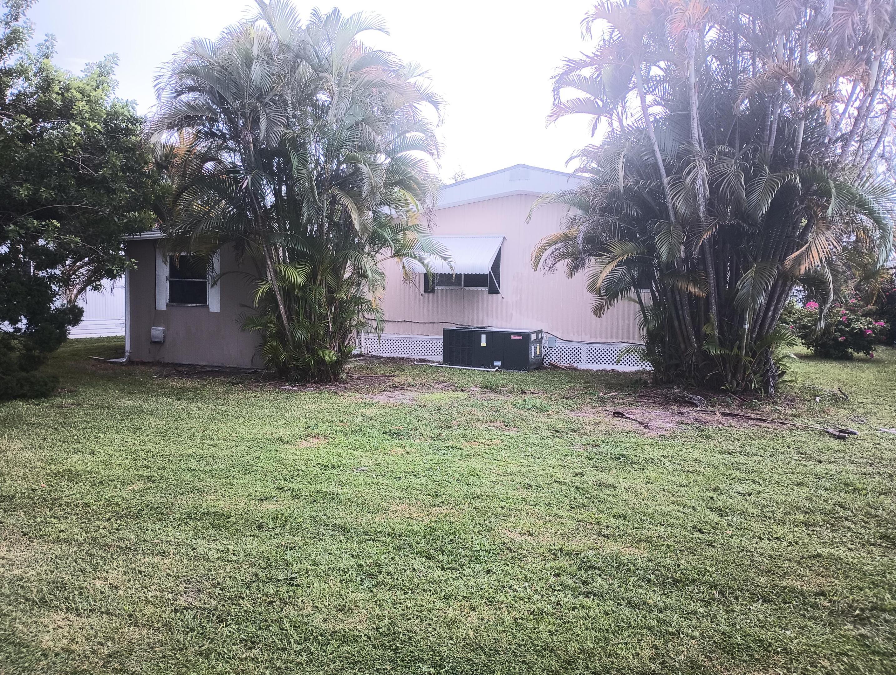 Spanish Lakes Riverfront - Residential