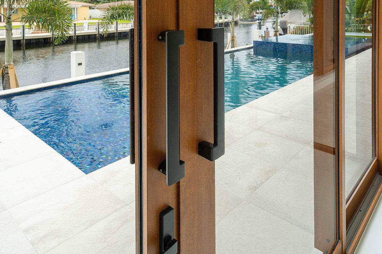 CORAL KEY VILLAS 2ND SEC - Residential