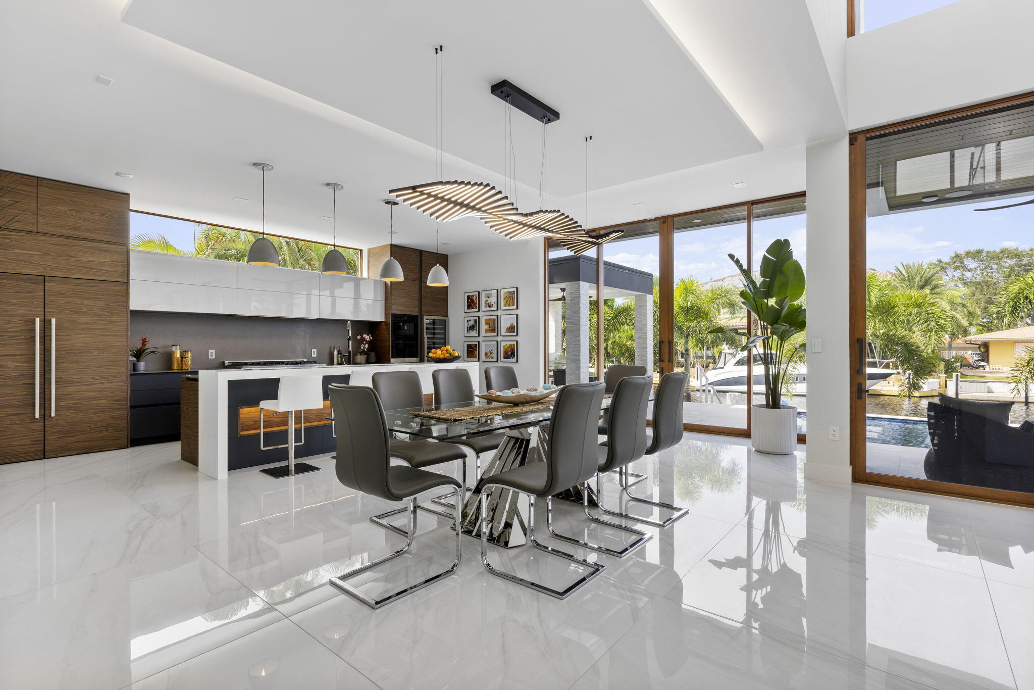 CORAL KEY VILLAS 2ND SEC - Residential