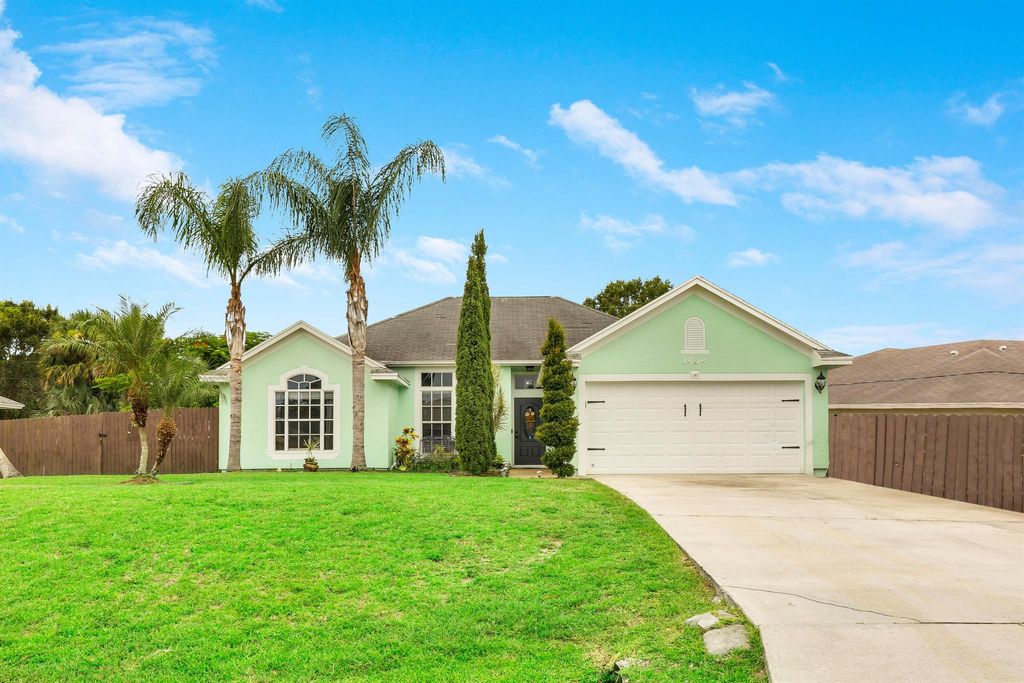 Photo of 1434 SW Prairie Circle, Port St Lucie, FL 34953 (MLS # R10905954)