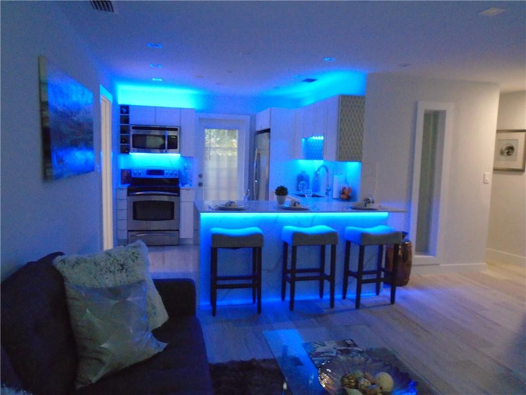 Cresthaven - Residential