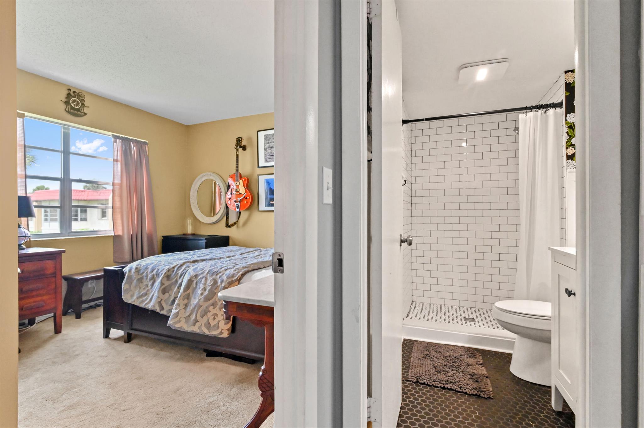 GOLDEN LAKES VILLAGE - Residential