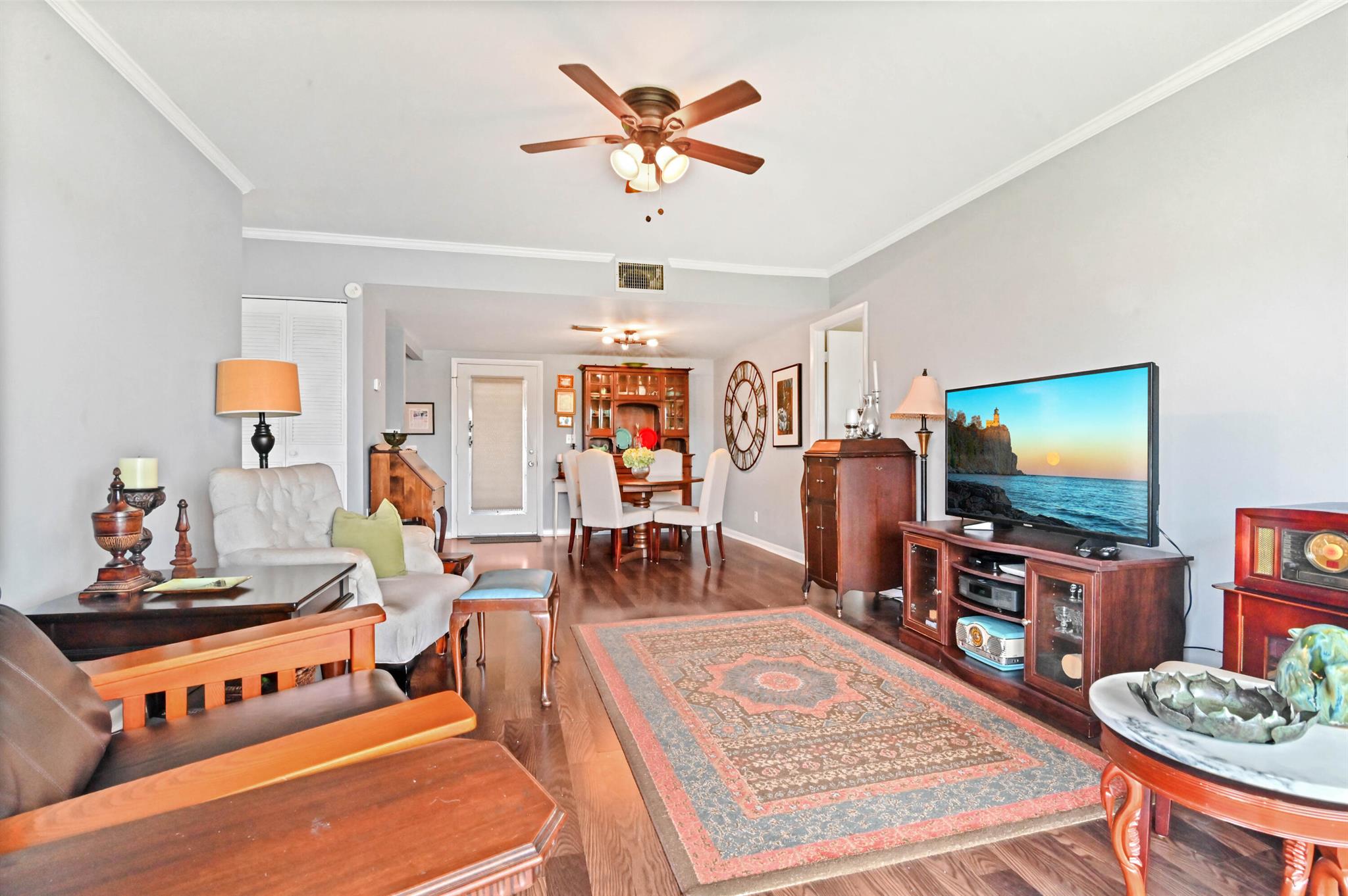 GOLDEN LAKES VILLAGE - Residential