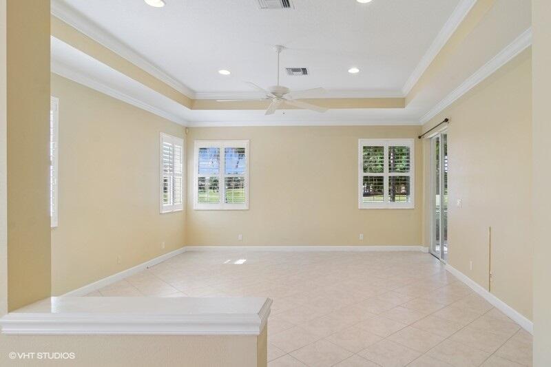 WILLOW PINES E AT PGA VIL - Residential