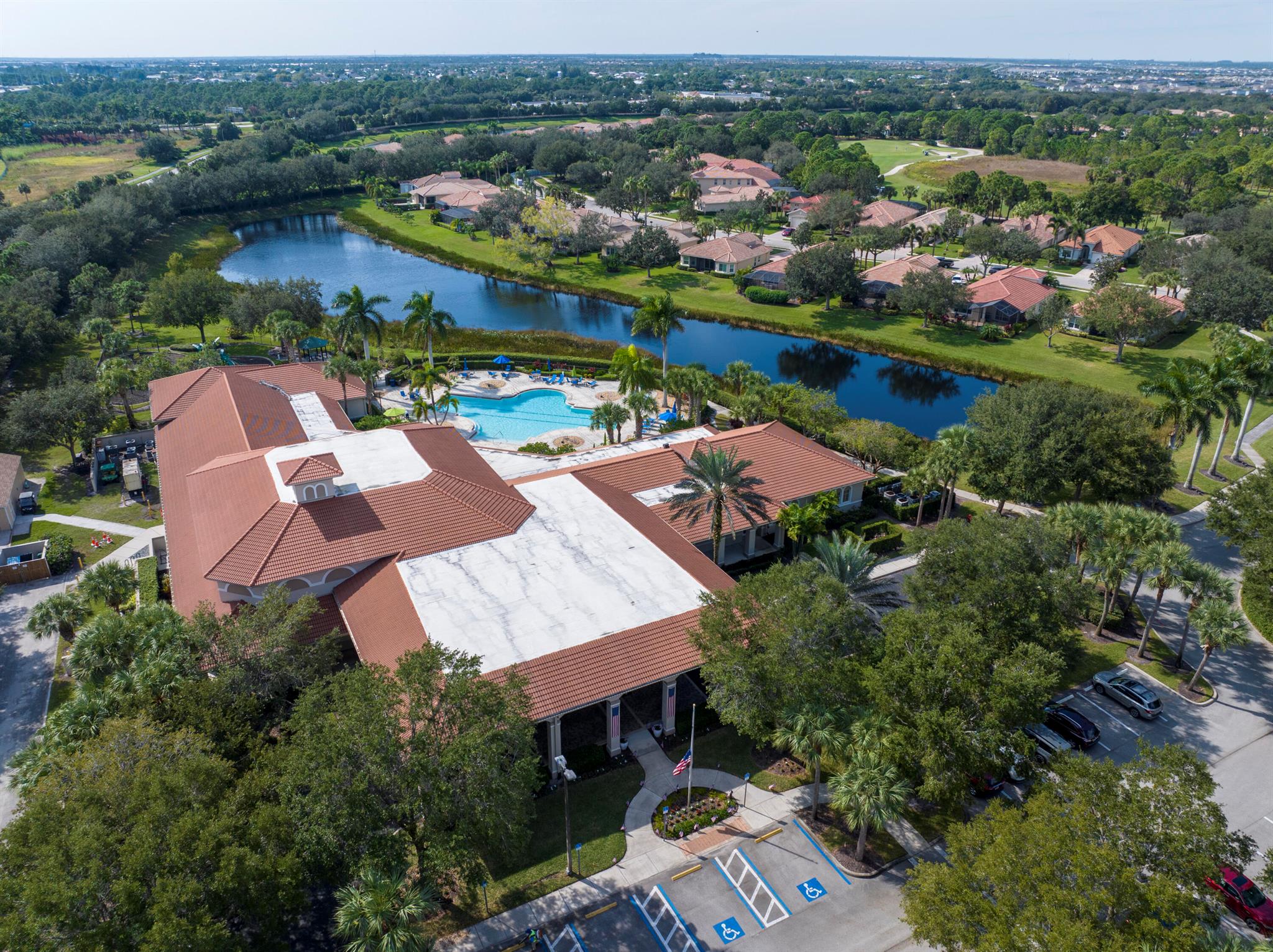 WILLOW PINES E AT PGA VIL - Residential