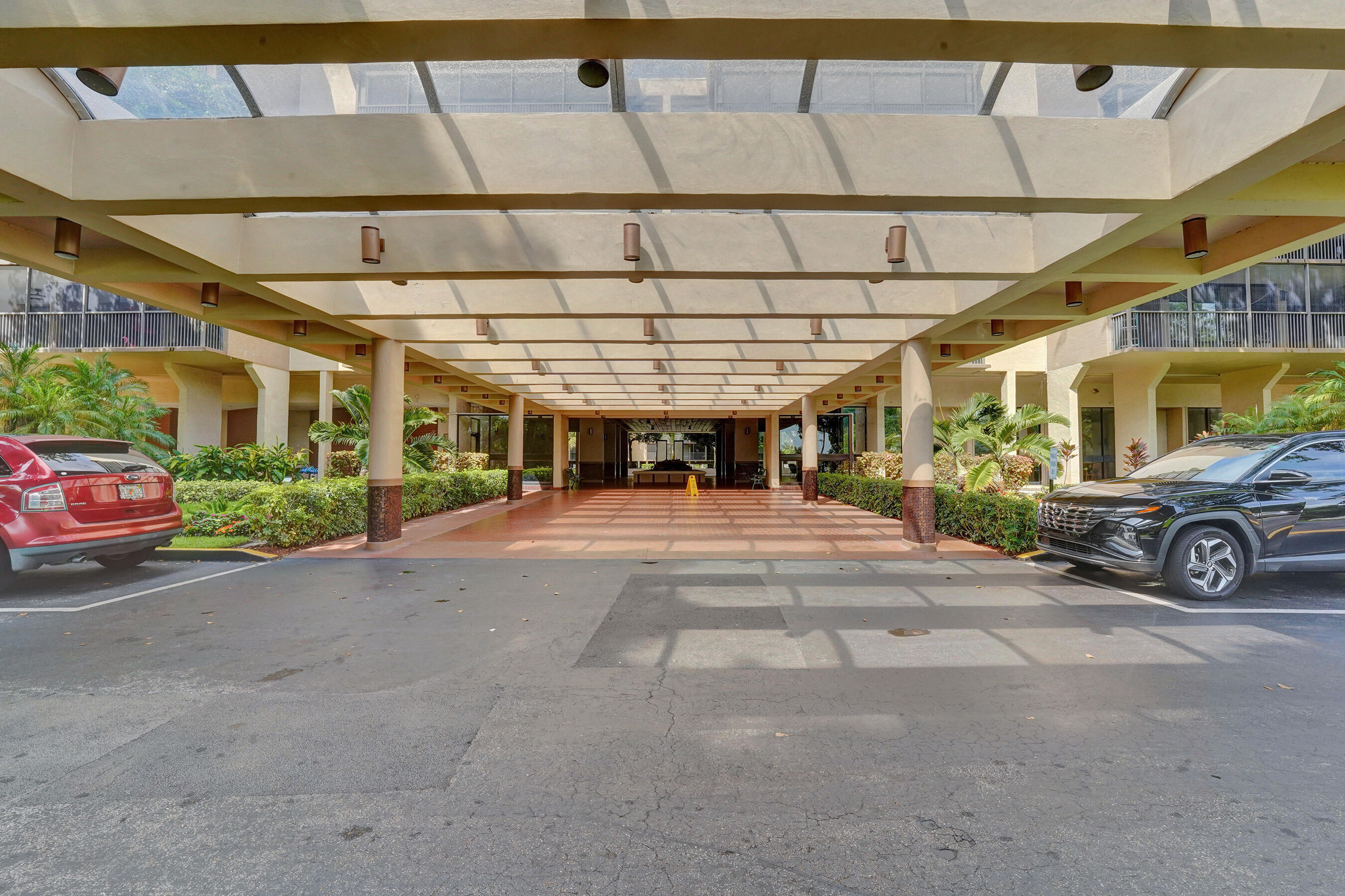GRANDVIEW AT EMERALD HILLS CONDO - Residential