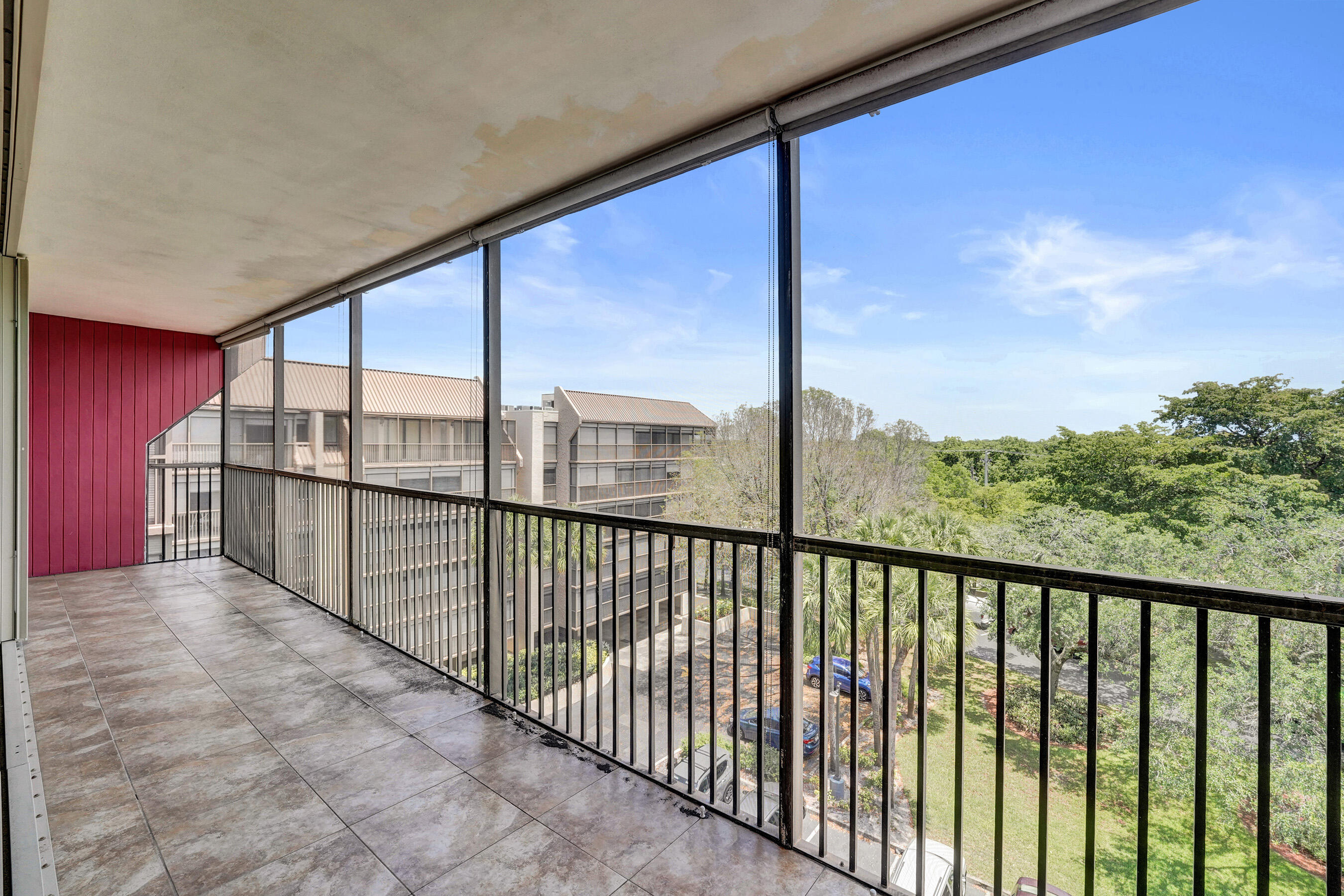 GRANDVIEW AT EMERALD HILLS CONDO - Residential