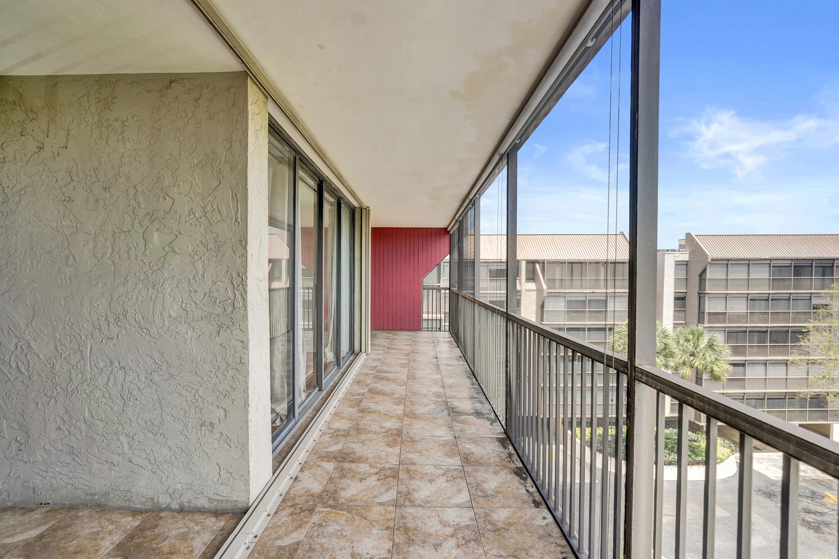 GRANDVIEW AT EMERALD HILLS CONDO - Residential