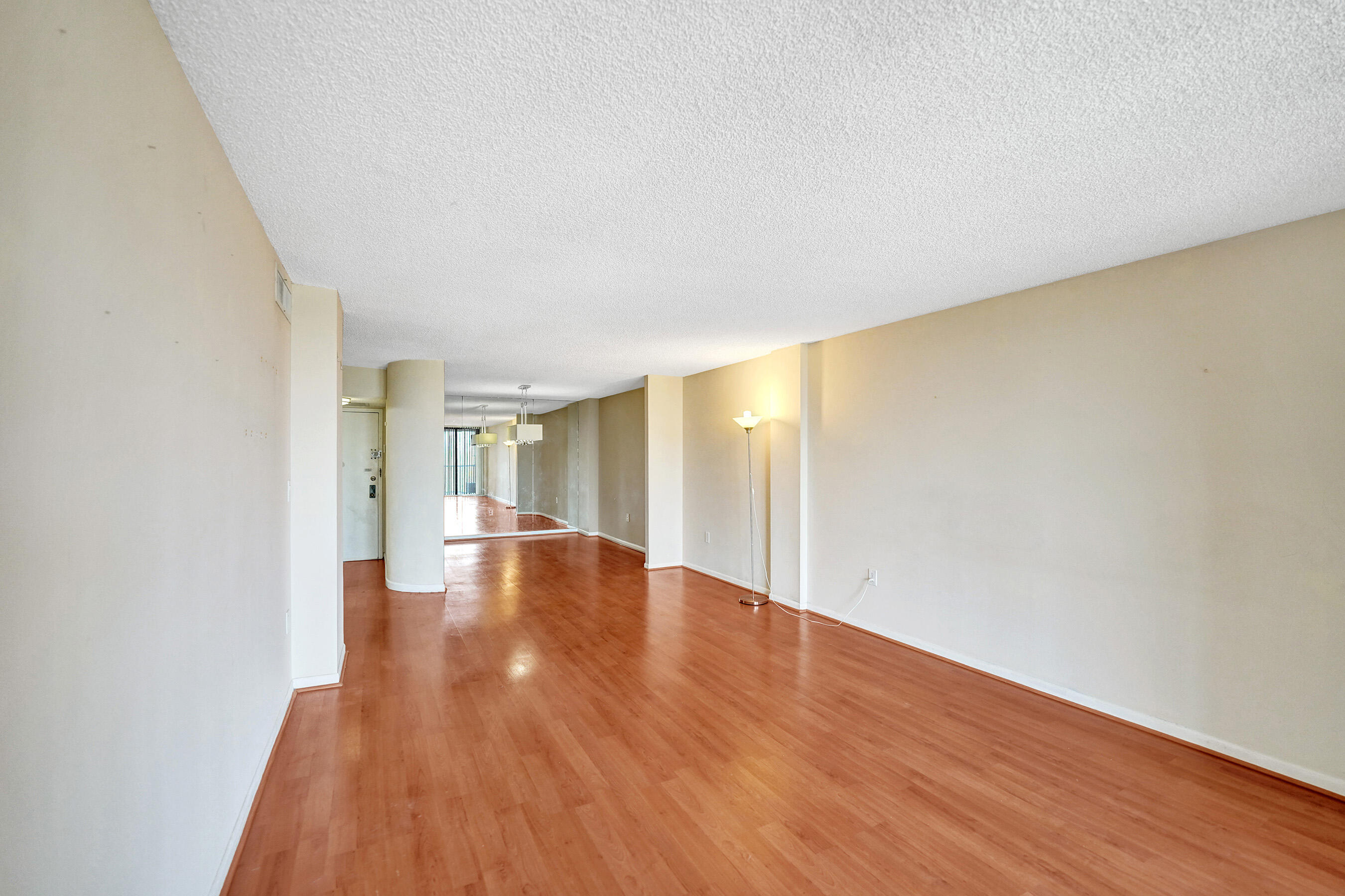 GRANDVIEW AT EMERALD HILLS CONDO - Residential