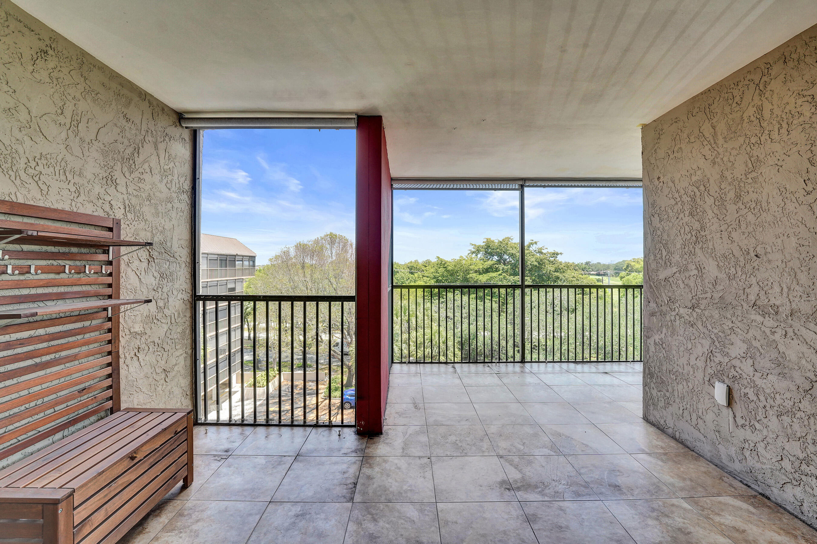 GRANDVIEW AT EMERALD HILLS CONDO - Residential
