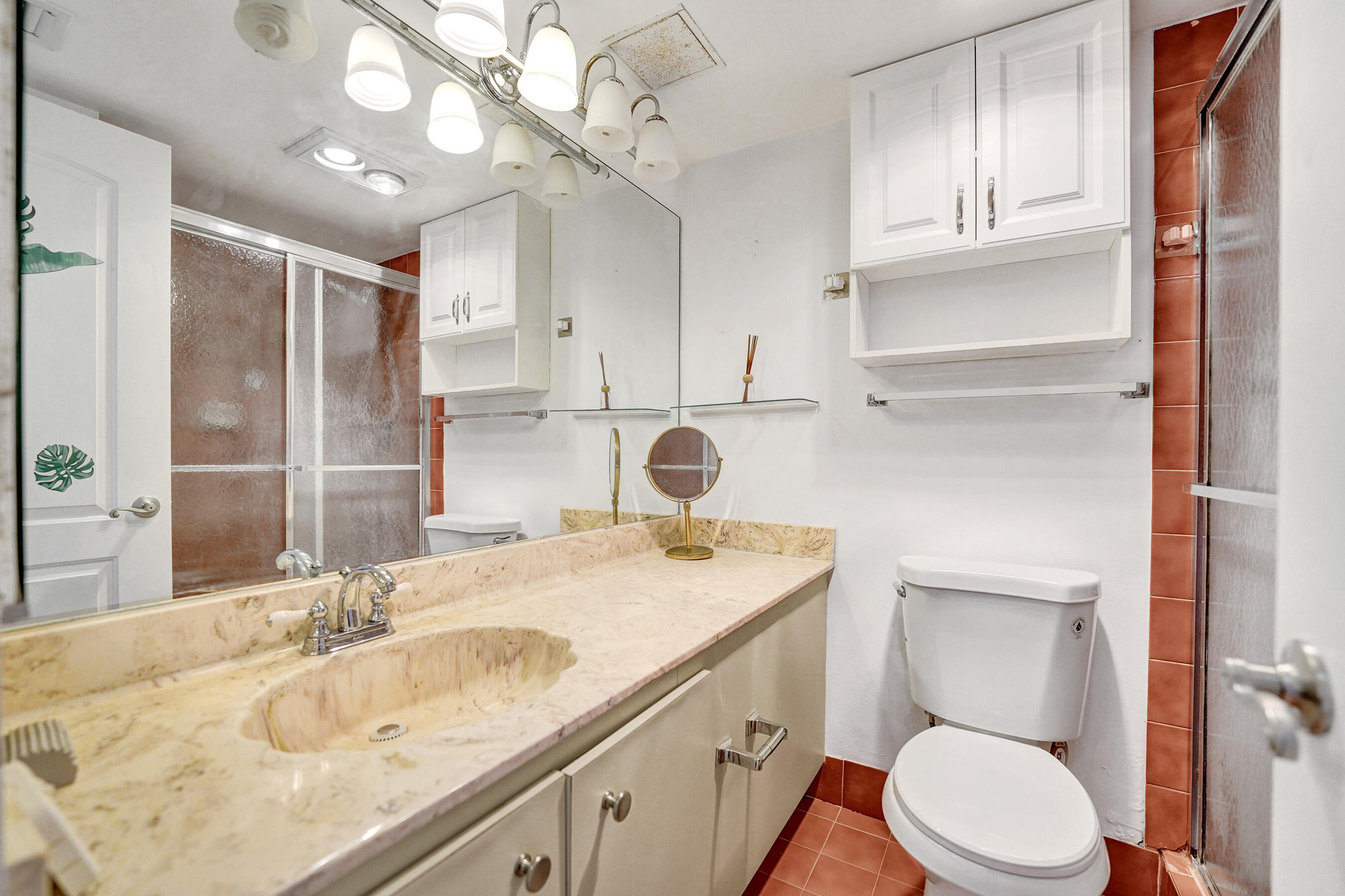 GRANDVIEW AT EMERALD HILLS CONDO - Residential