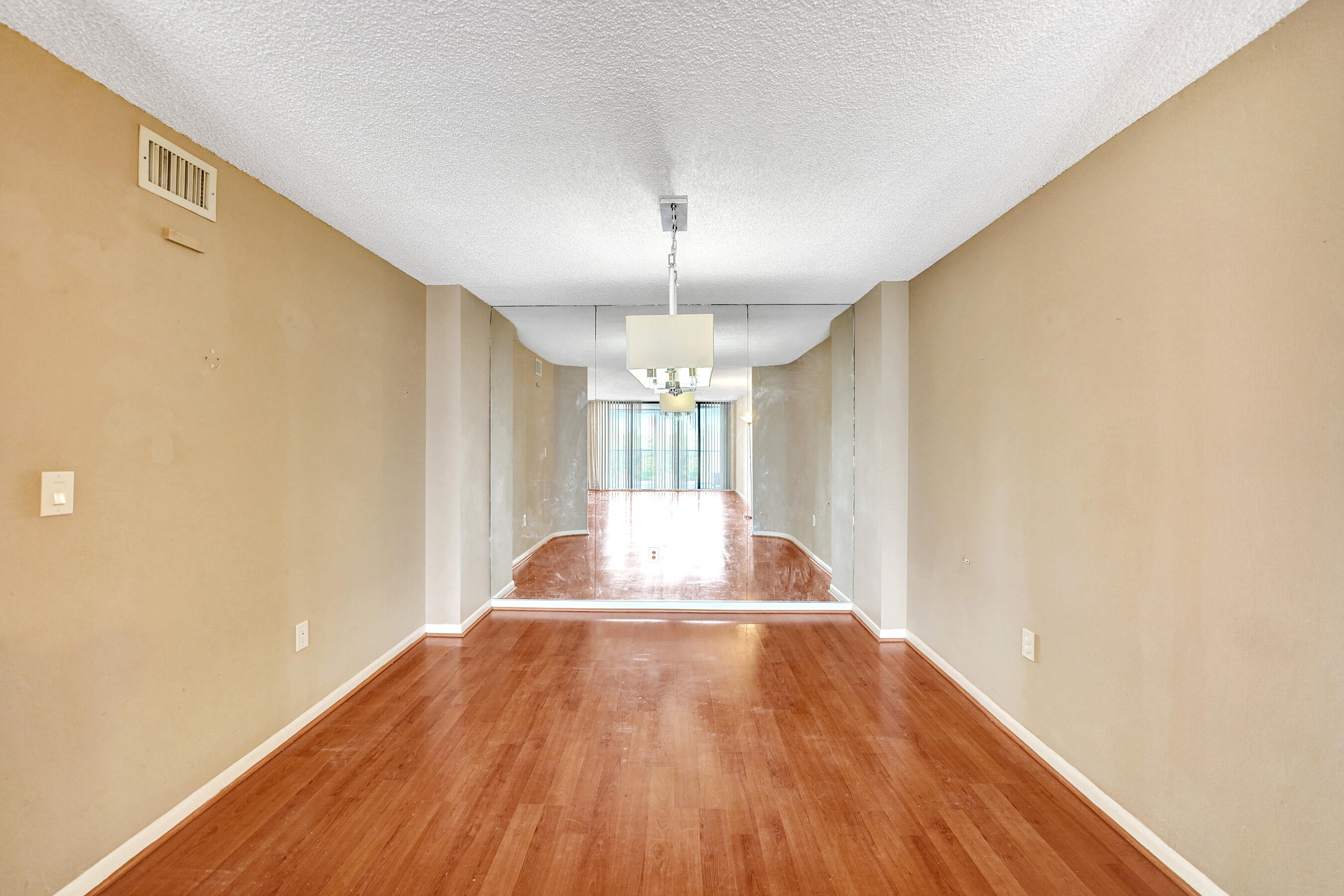 GRANDVIEW AT EMERALD HILLS CONDO - Residential