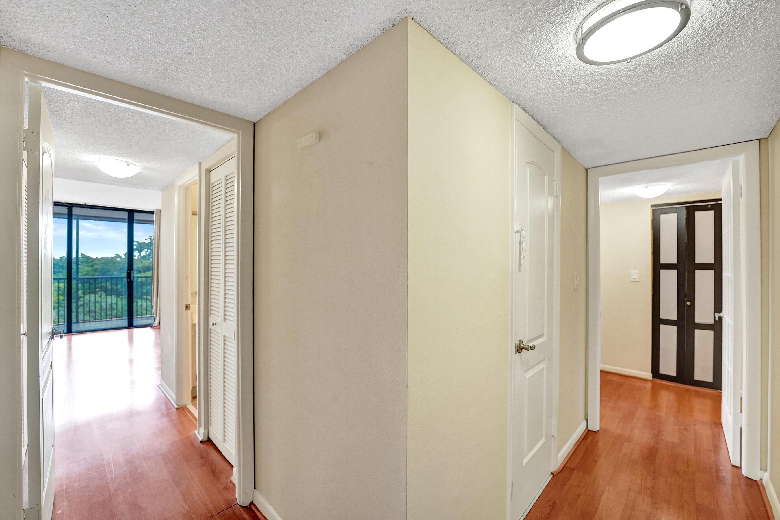 GRANDVIEW AT EMERALD HILLS CONDO - Residential