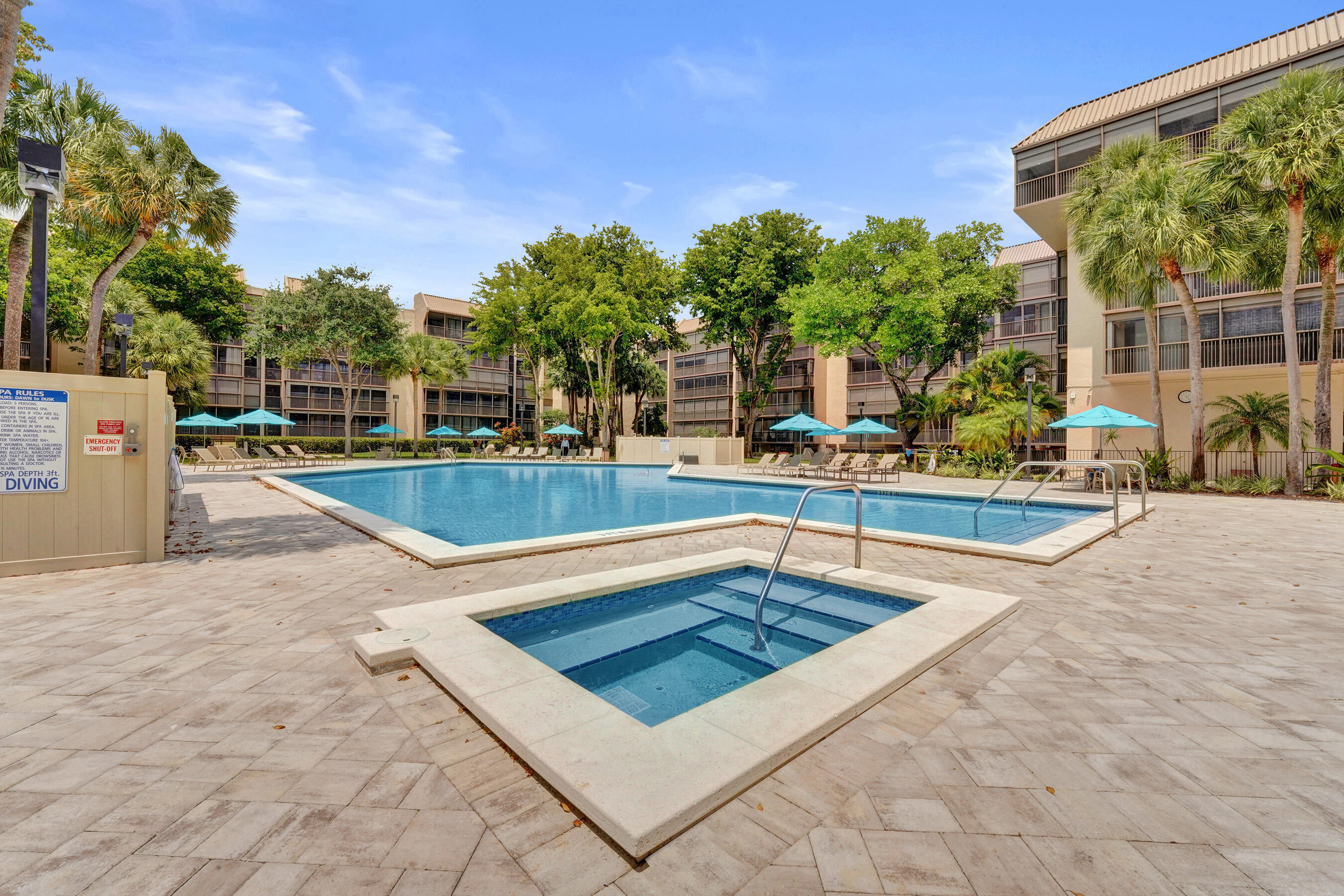 GRANDVIEW AT EMERALD HILLS CONDO - Residential