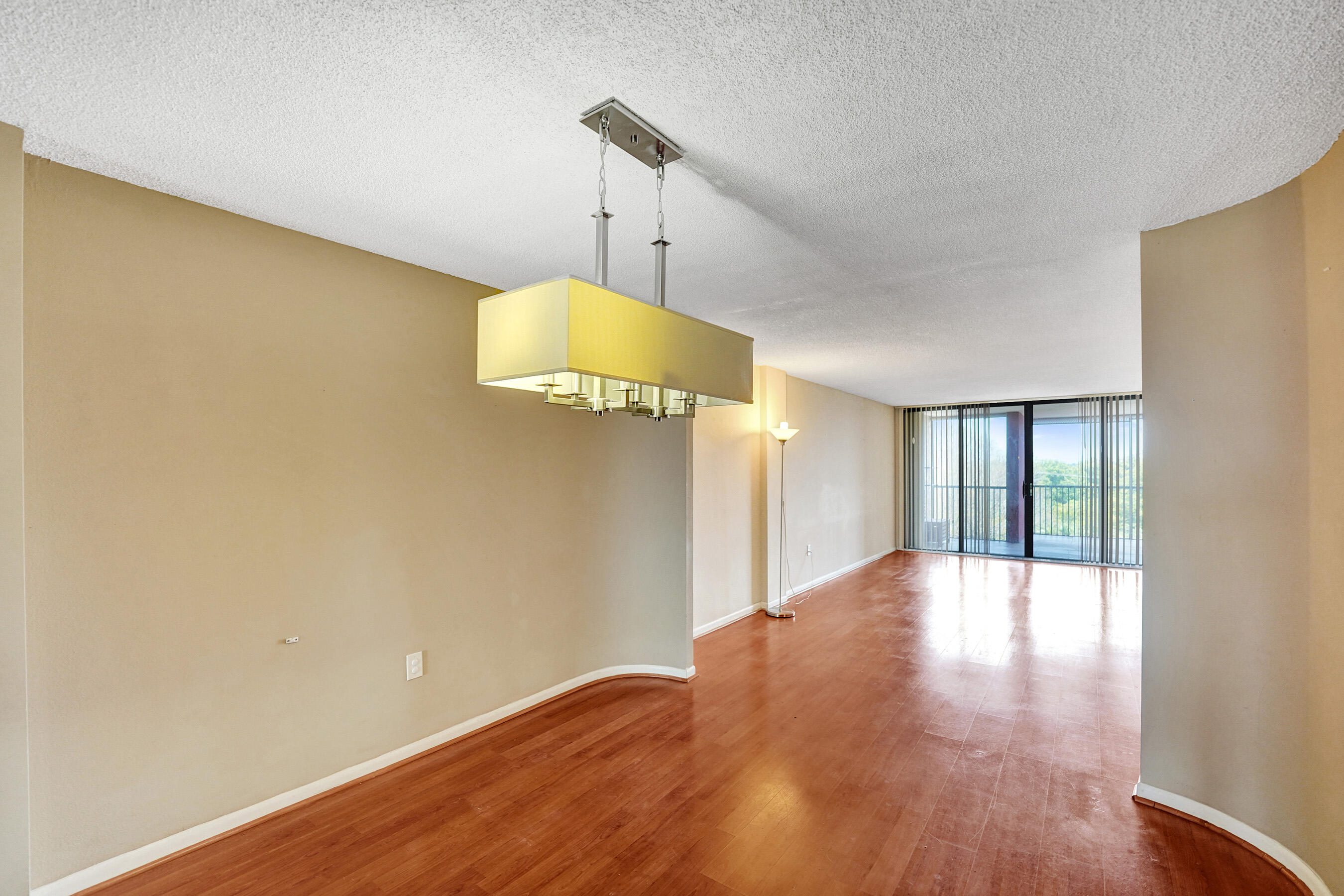 GRANDVIEW AT EMERALD HILLS CONDO - Residential