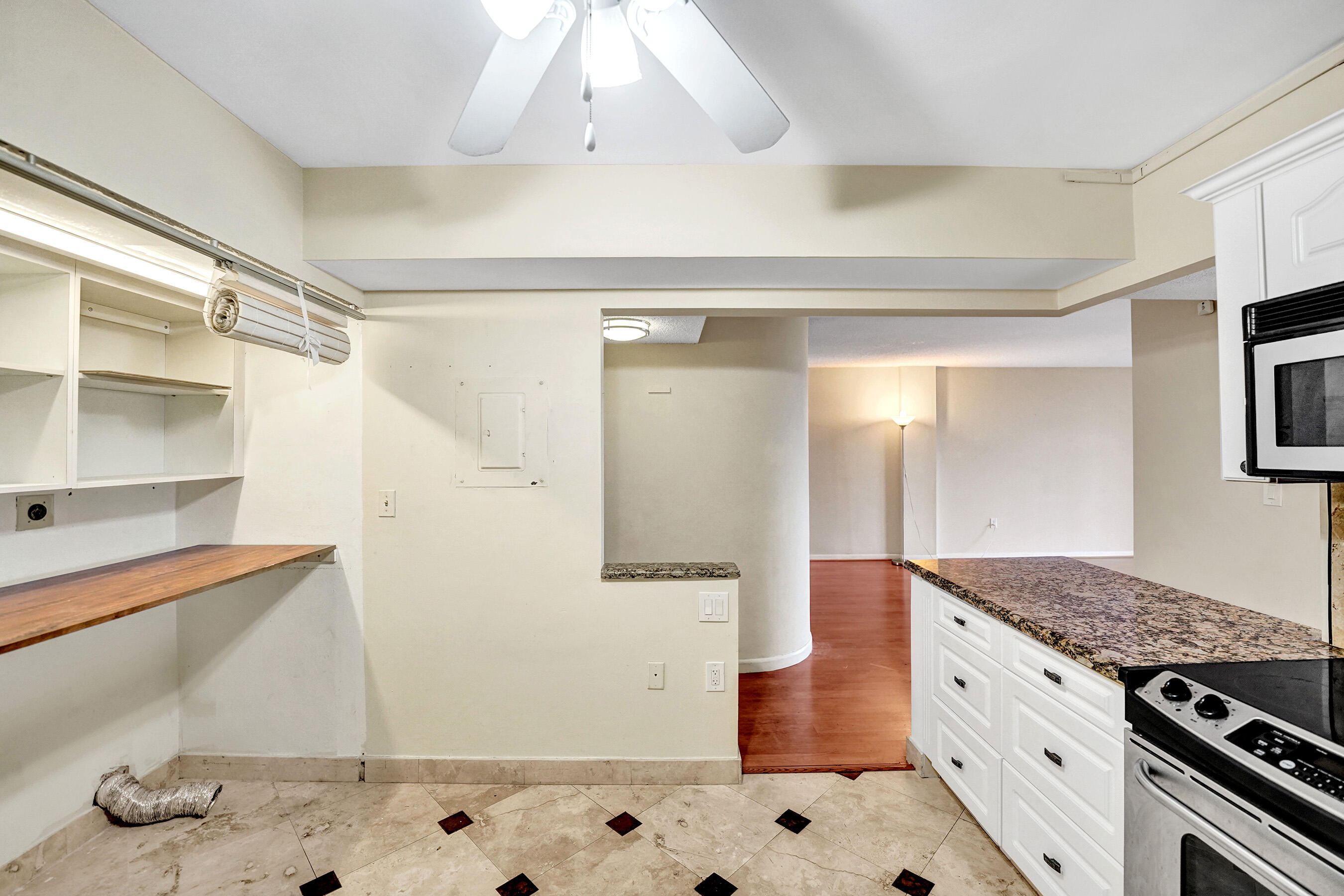 GRANDVIEW AT EMERALD HILLS CONDO - Residential