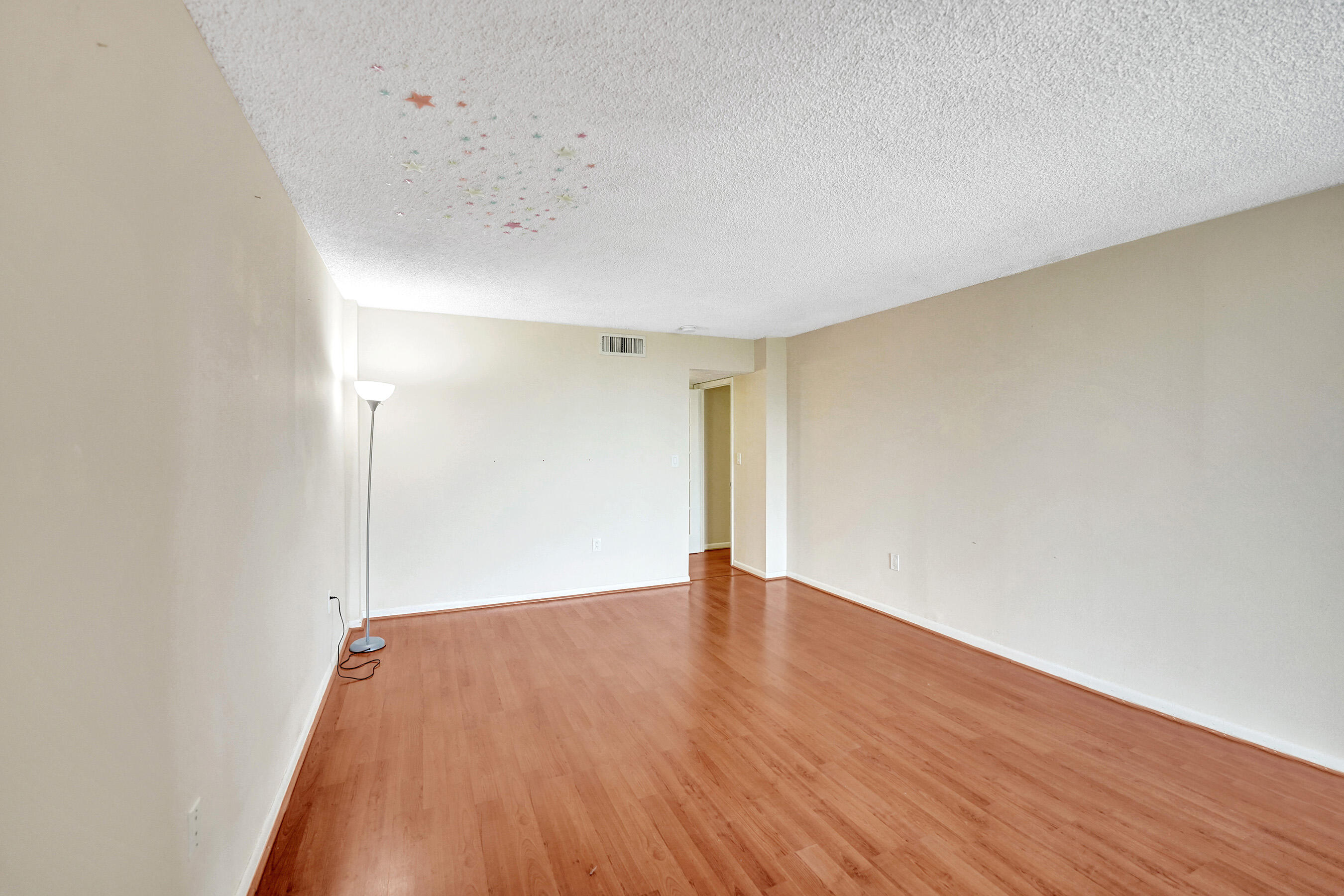 GRANDVIEW AT EMERALD HILLS CONDO - Residential