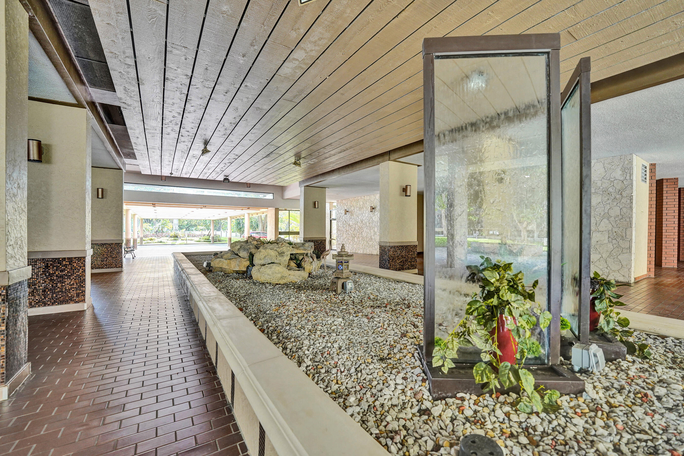 GRANDVIEW AT EMERALD HILLS CONDO - Residential