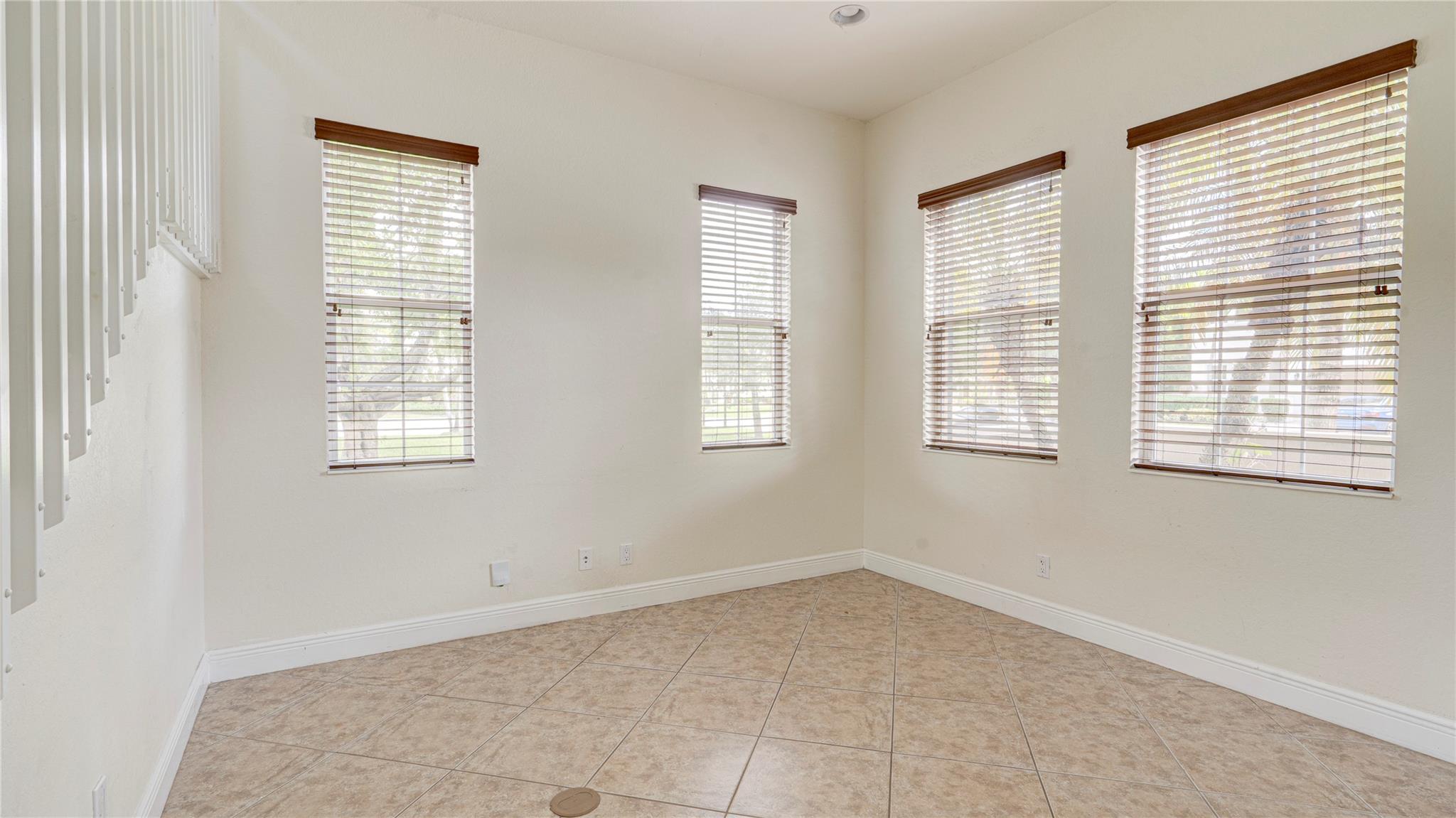 Heron Bay North 3 176-73 - Residential Lease
