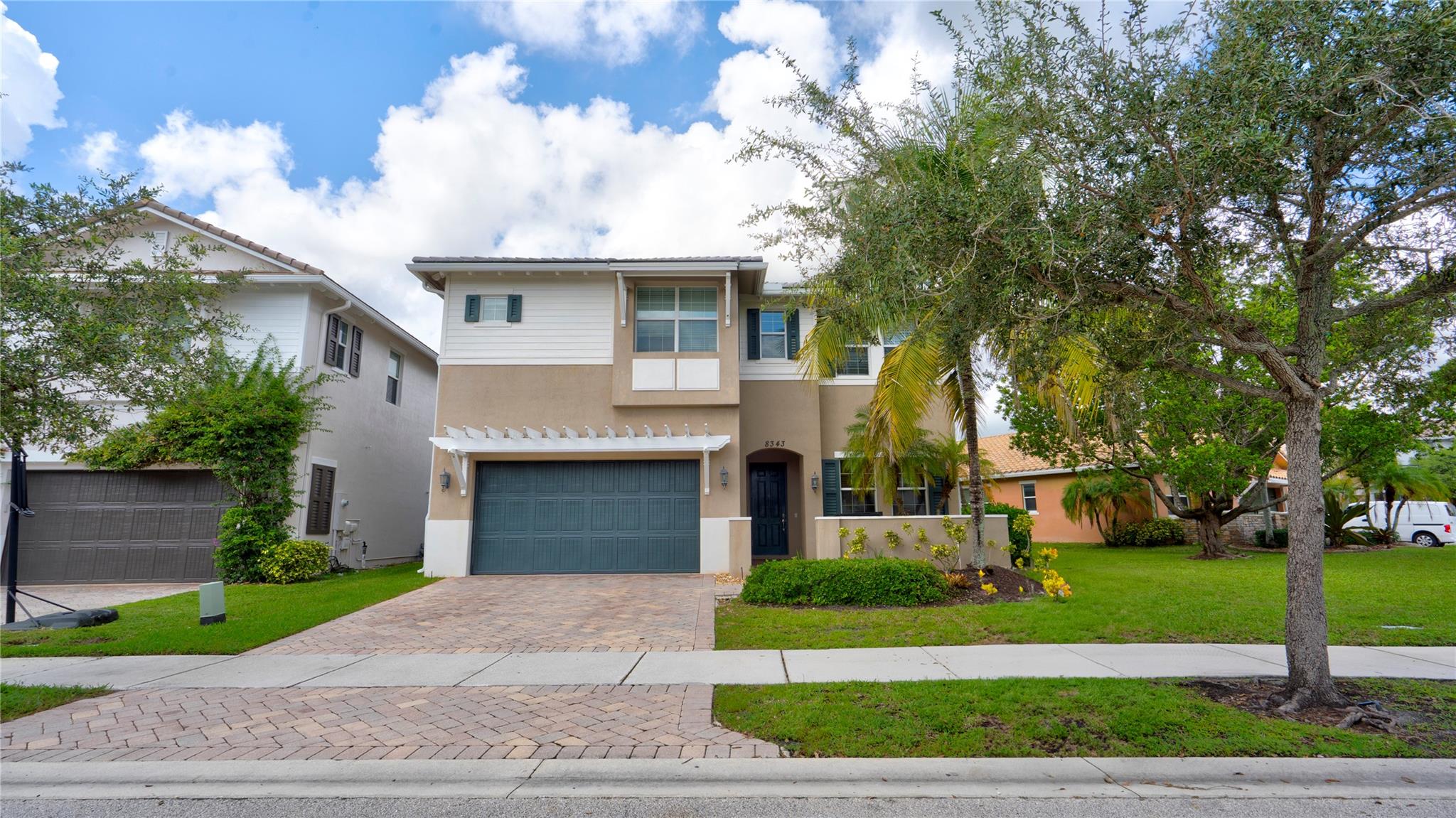 Magnificent home with lake view in the very prestigious community of Heron bay. This Gorgeous home offers 4 spacious bedrooms 3 bathrooms and a huge 2 car garage. Spacious vinyl floor plan, high ceilings, generous living room, beautiful kitchen with stainless steel appliances. Master bedroom offers nice sized walk-in closet and master bath with combo shower and bath tub. Spacious and bright secondary bedrooms, patio, lake view backyard and a lot more!!!Enjoy the luxury living of Heron bay. minutes away from Restaurants, Shopping centers, Entertainment, and more.. Hurry because this one will not last long!!!