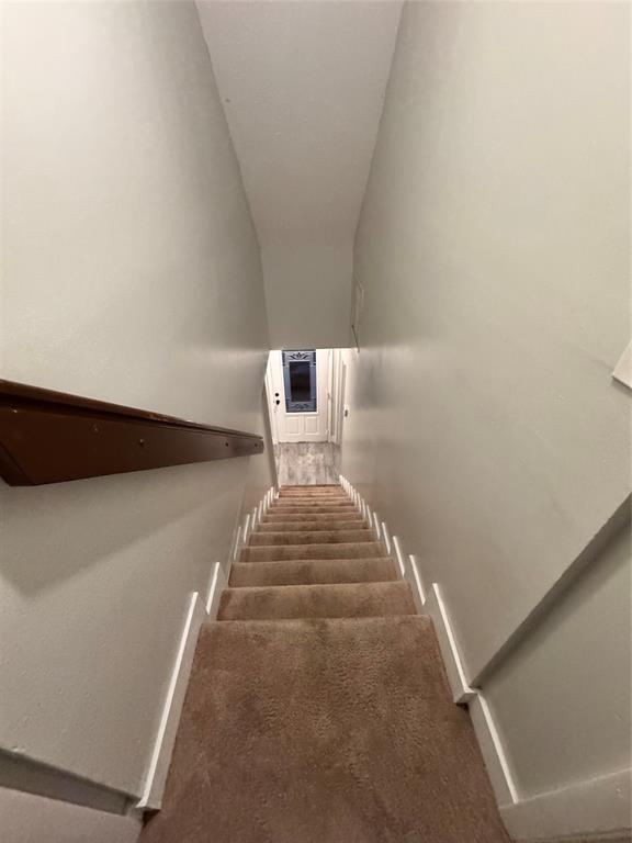 LOFTS - Residential Lease