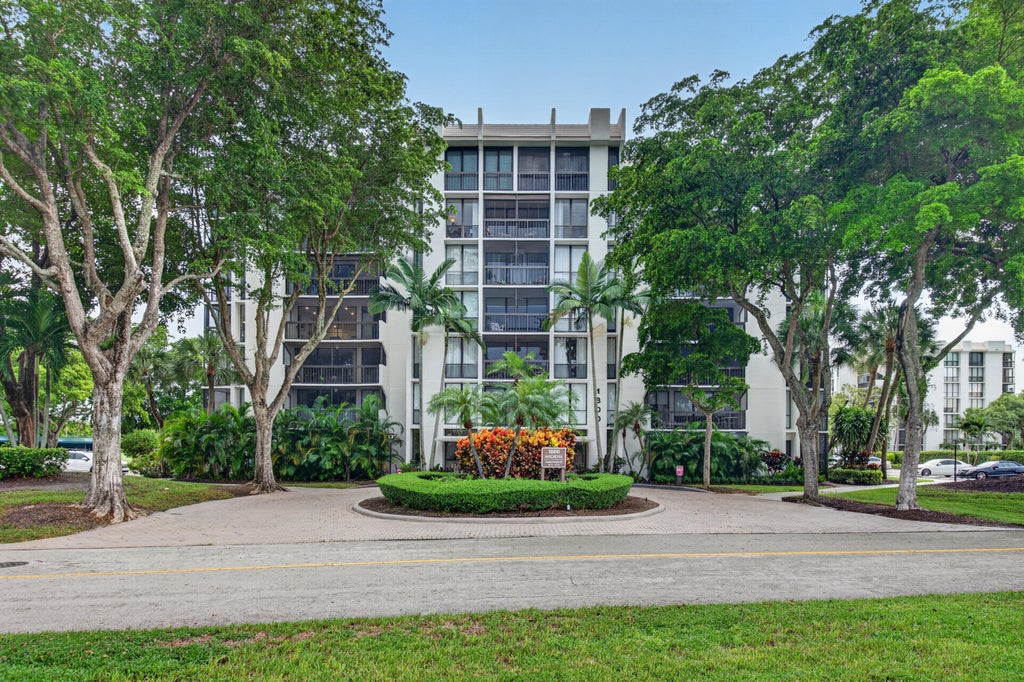 Photo of 1863 Bridgewood Drive, Boca Raton, FL 33434 (MLS # B26074839)