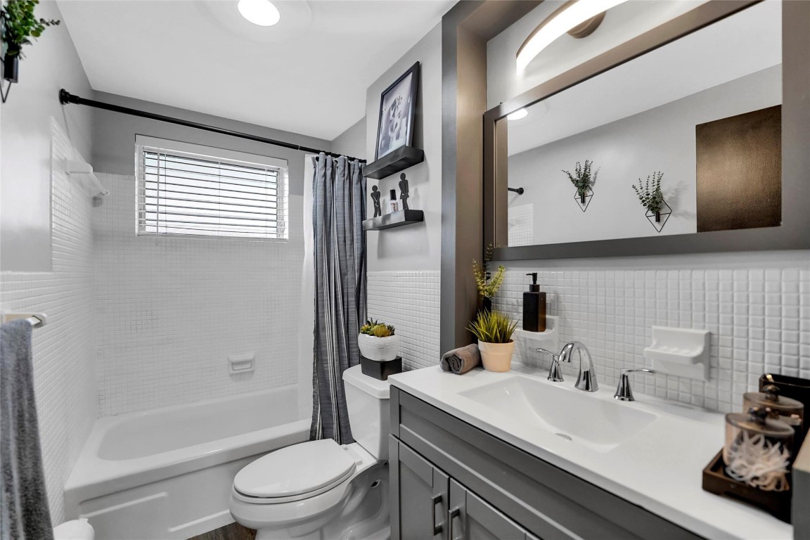 Venetian Park - Residential