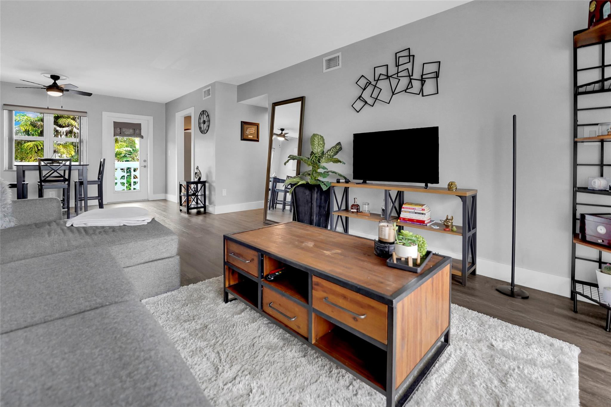 Venetian Park - Residential