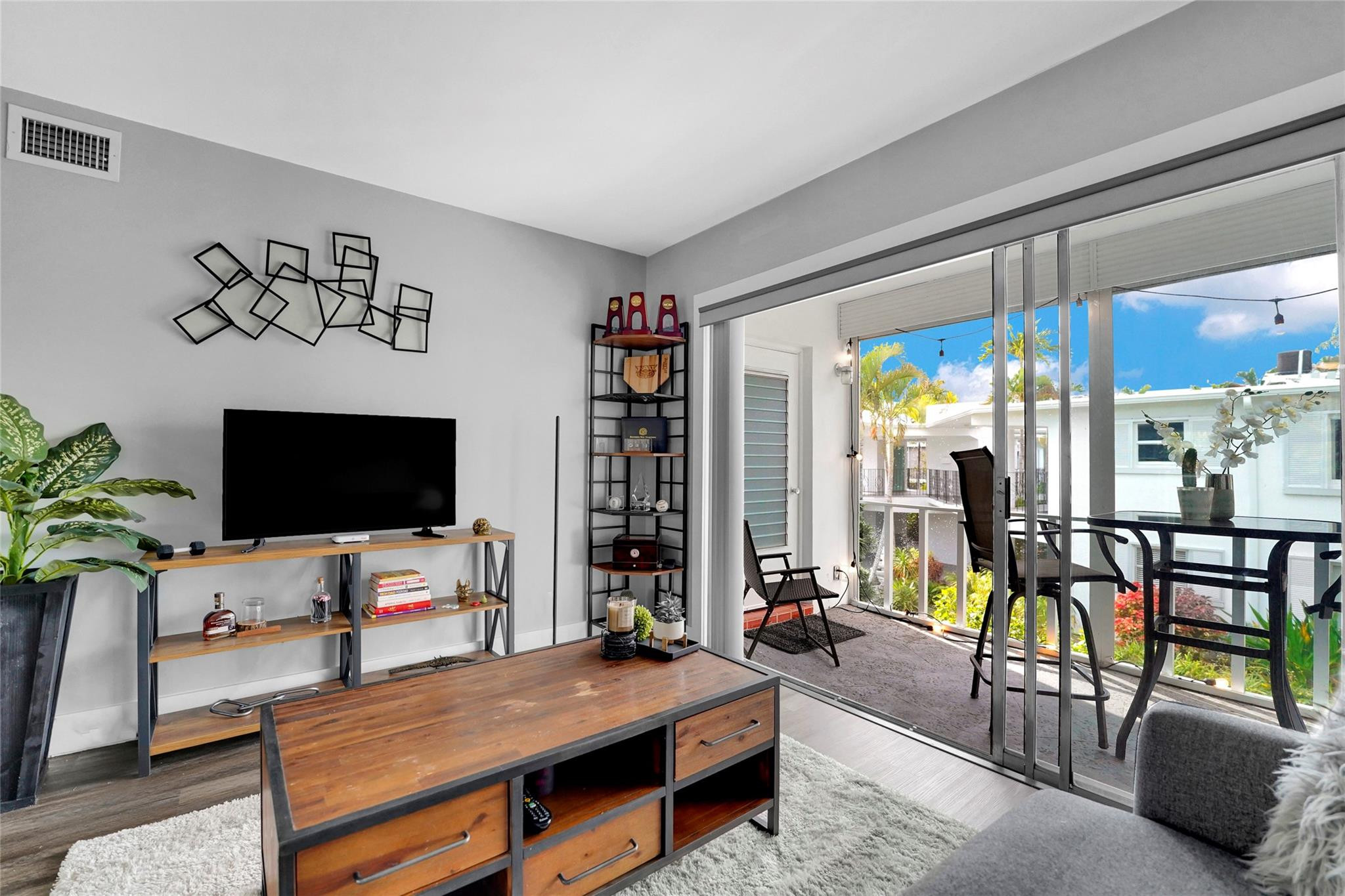 Venetian Park - Residential