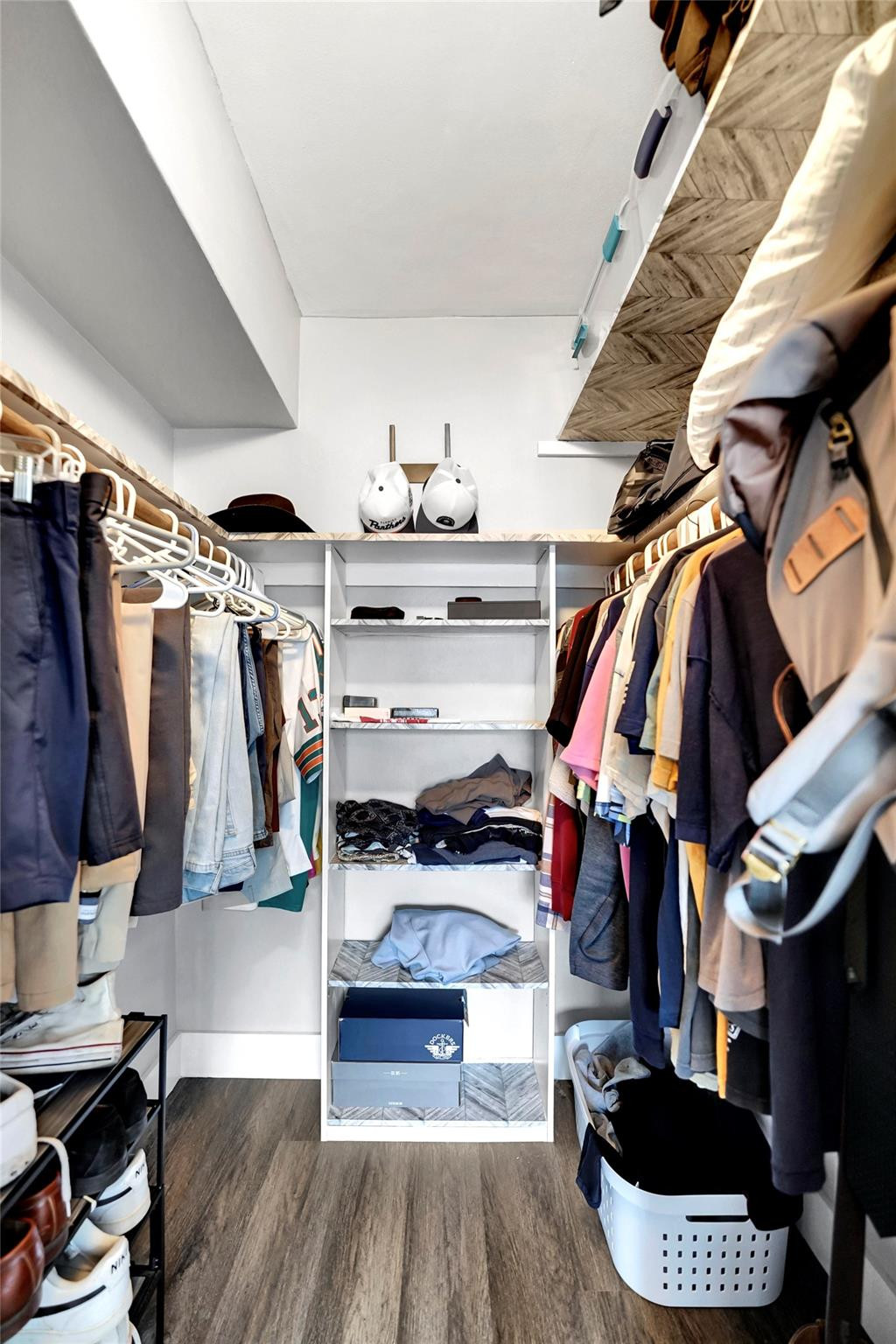 Venetian Park - Residential