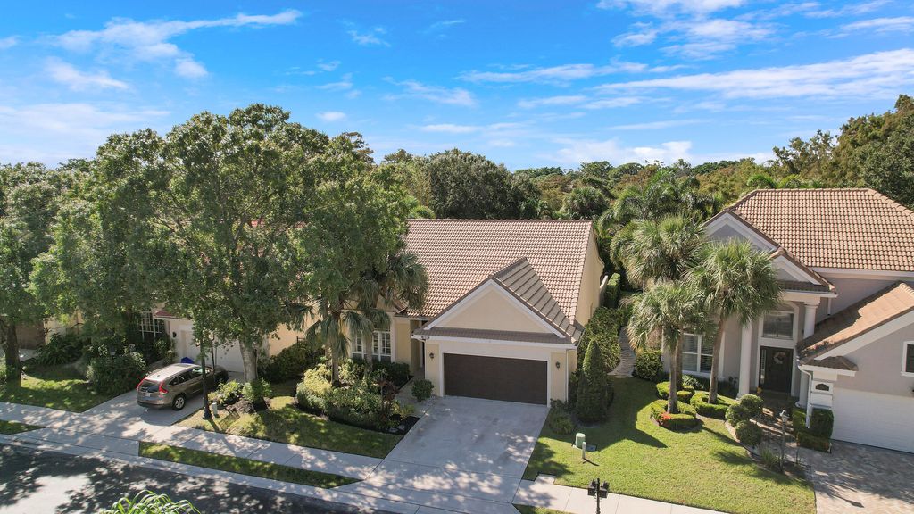 Photo of 101 Princewood Lane, Palm Beach Gardens, FL 33410 (MLS # R11063078)